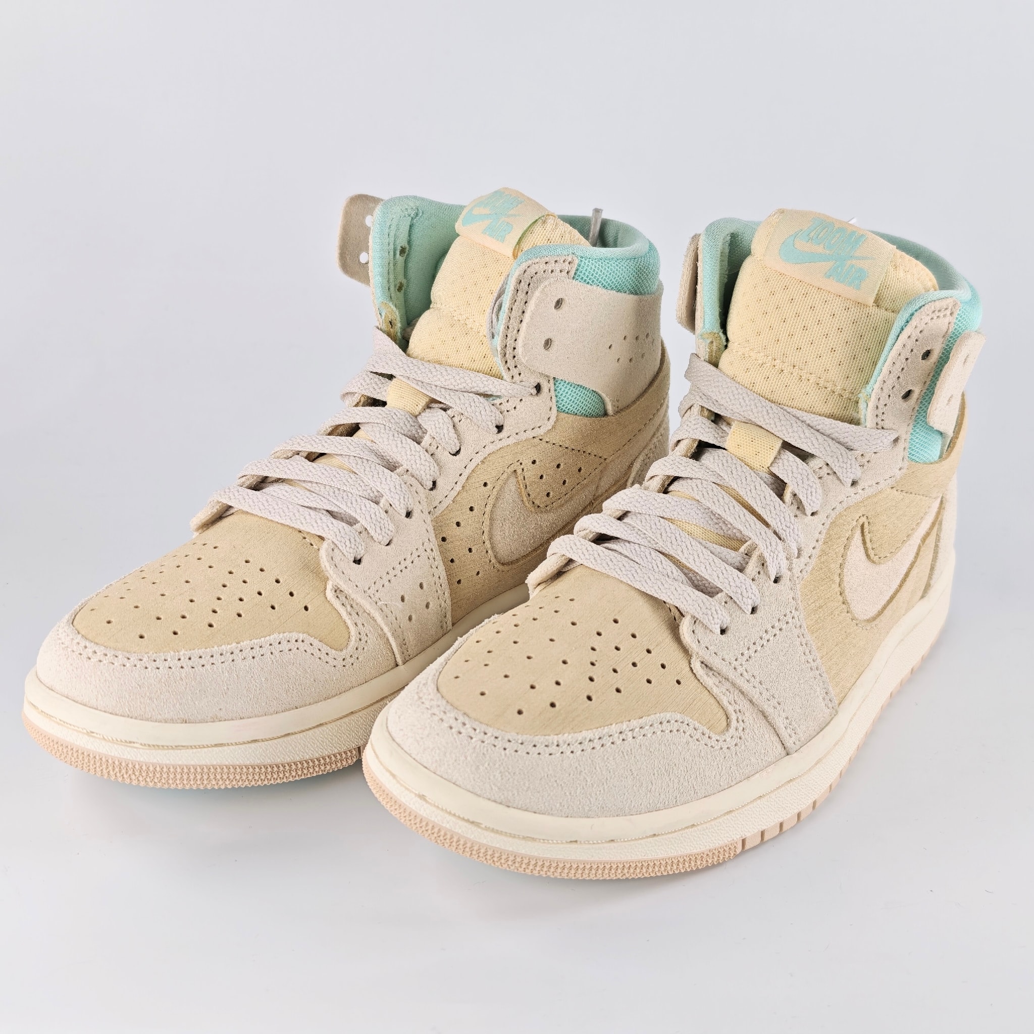 Nike Women's Air Jordan 1 Zoom CMFT 2 "Coconut Milk/Legend Light Brown/Light Dew/Sail"