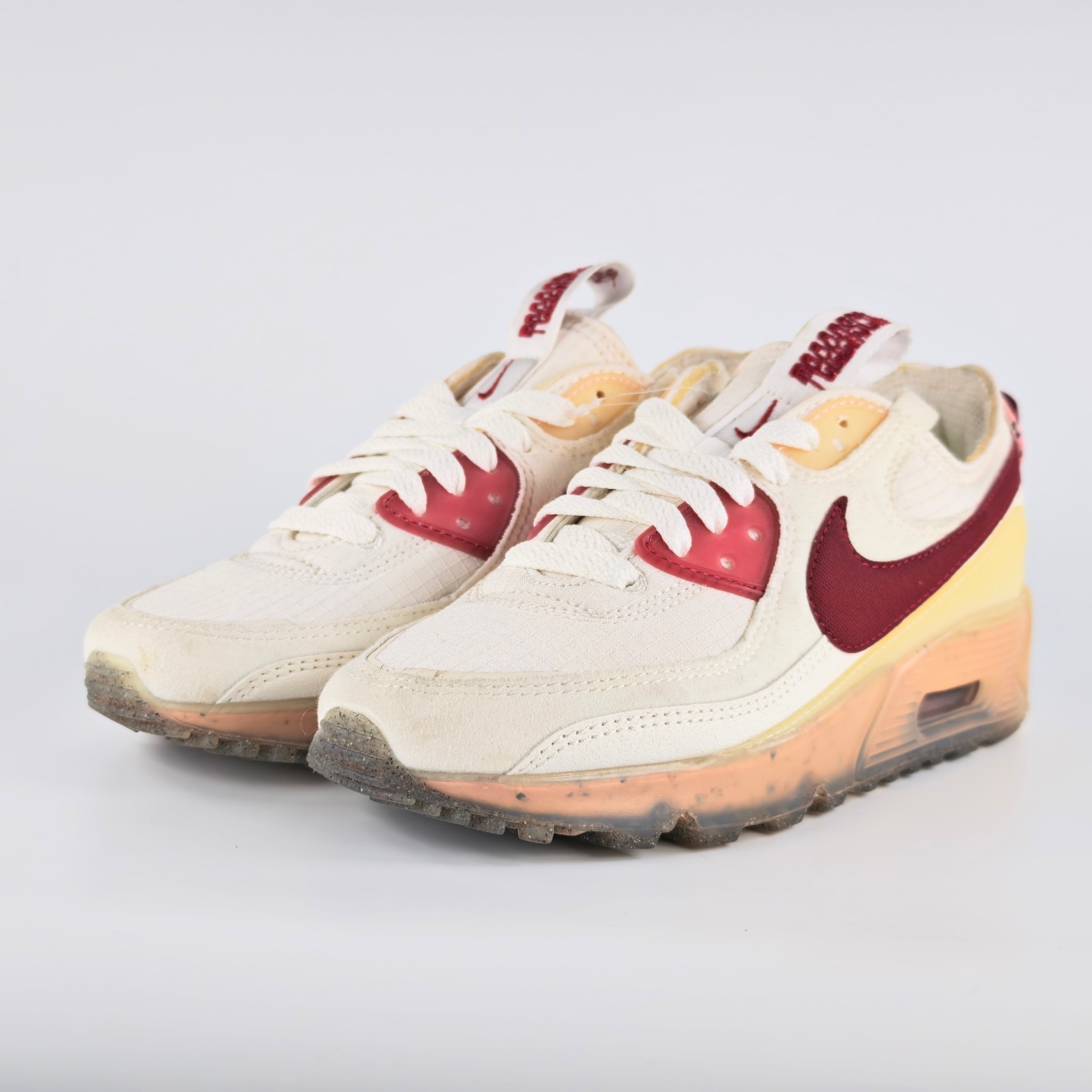 Nike Women's Air Max Terrascape 90 "Summit White and Pomegranate"