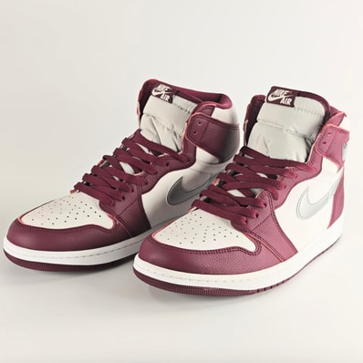 Nike Air Jordan 1 High OG "Bordeaux"
