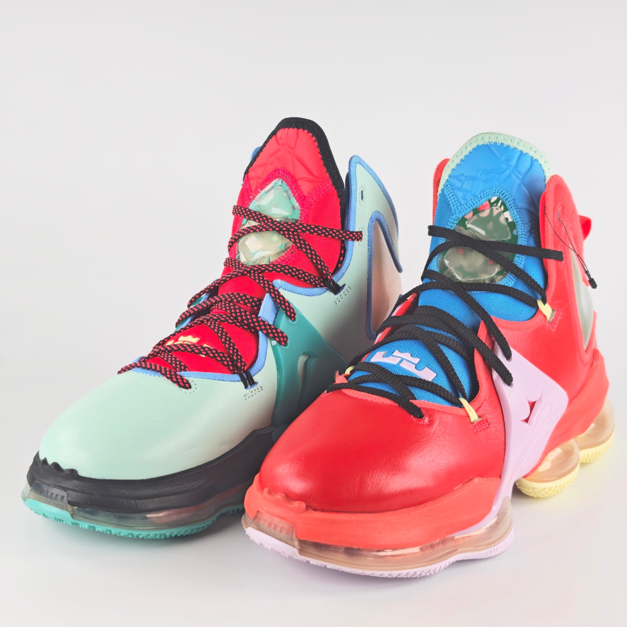 Nike Lebron 19 "Lebronival"