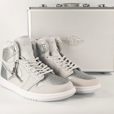 Nike Air Jordan 1 Retro High OG "CO.JP/TOKYO" (Suitcase)