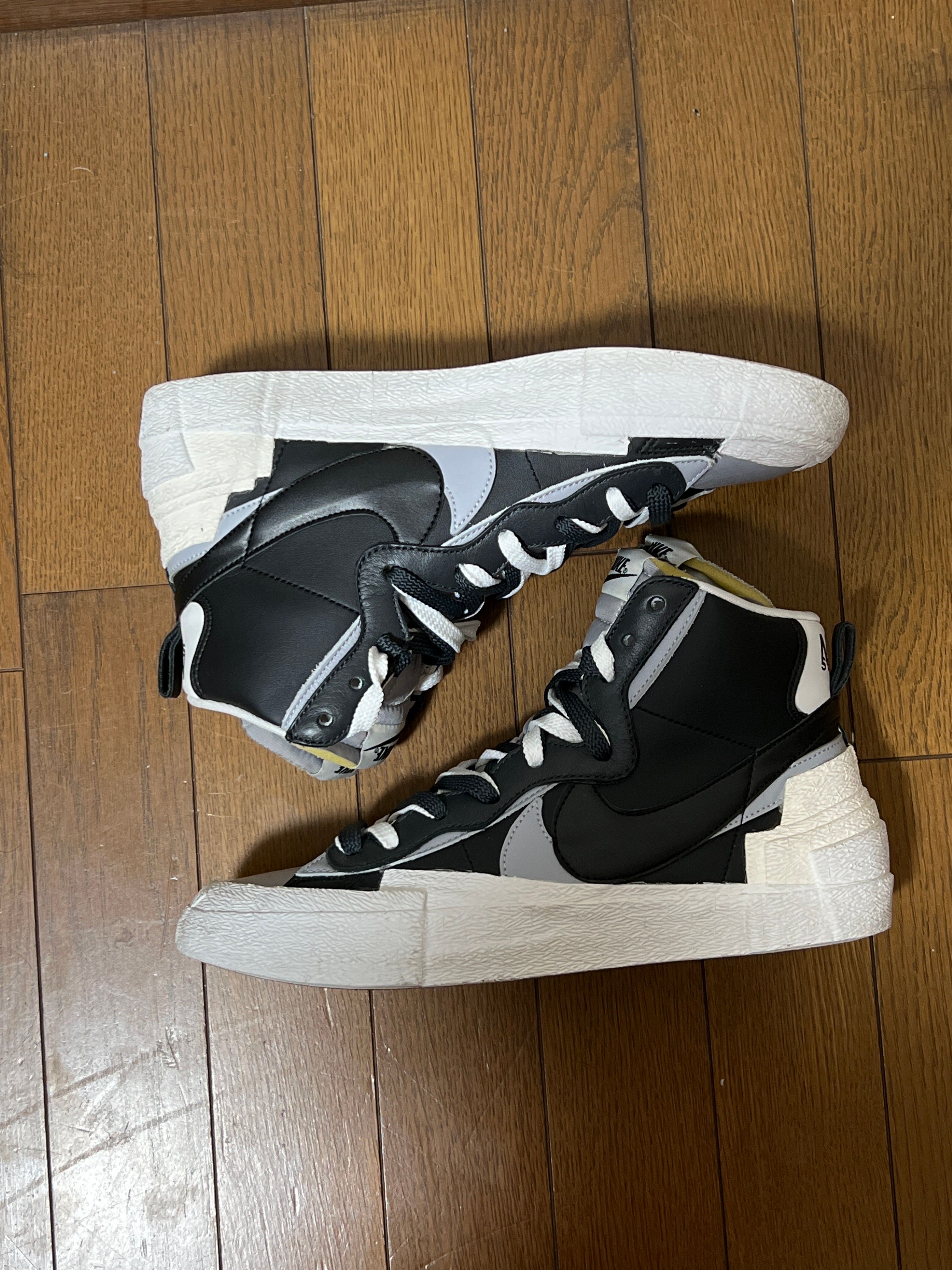 sacai × NIKE BLAZER MID "BLACK/WOLF GREY/WHITE"