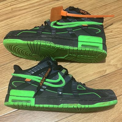Off-White × Nike Air Rubber Dunk "Black/Green Strike"