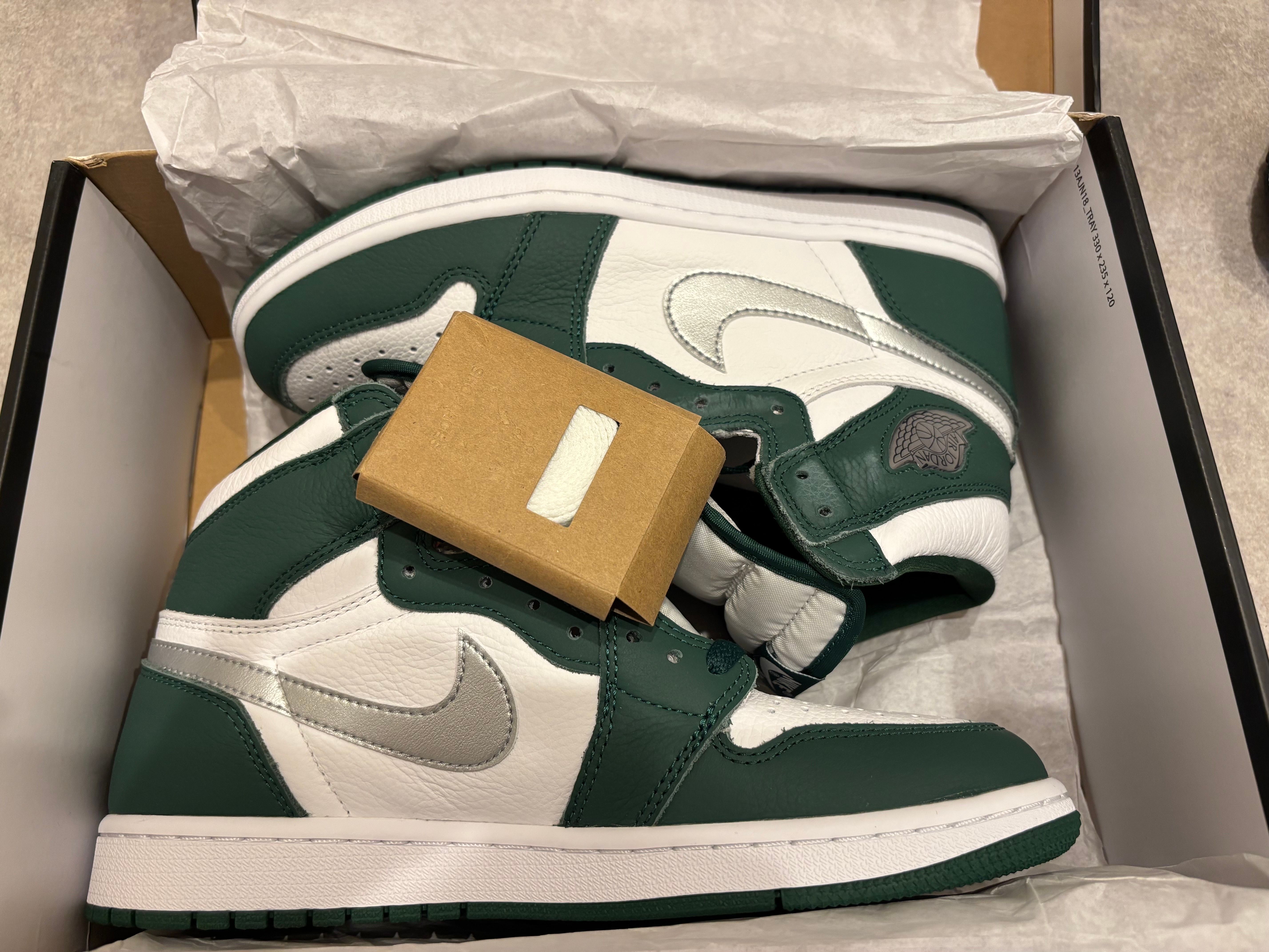 Nike Air Jordan 1 High Retro OG "Gorge Green"