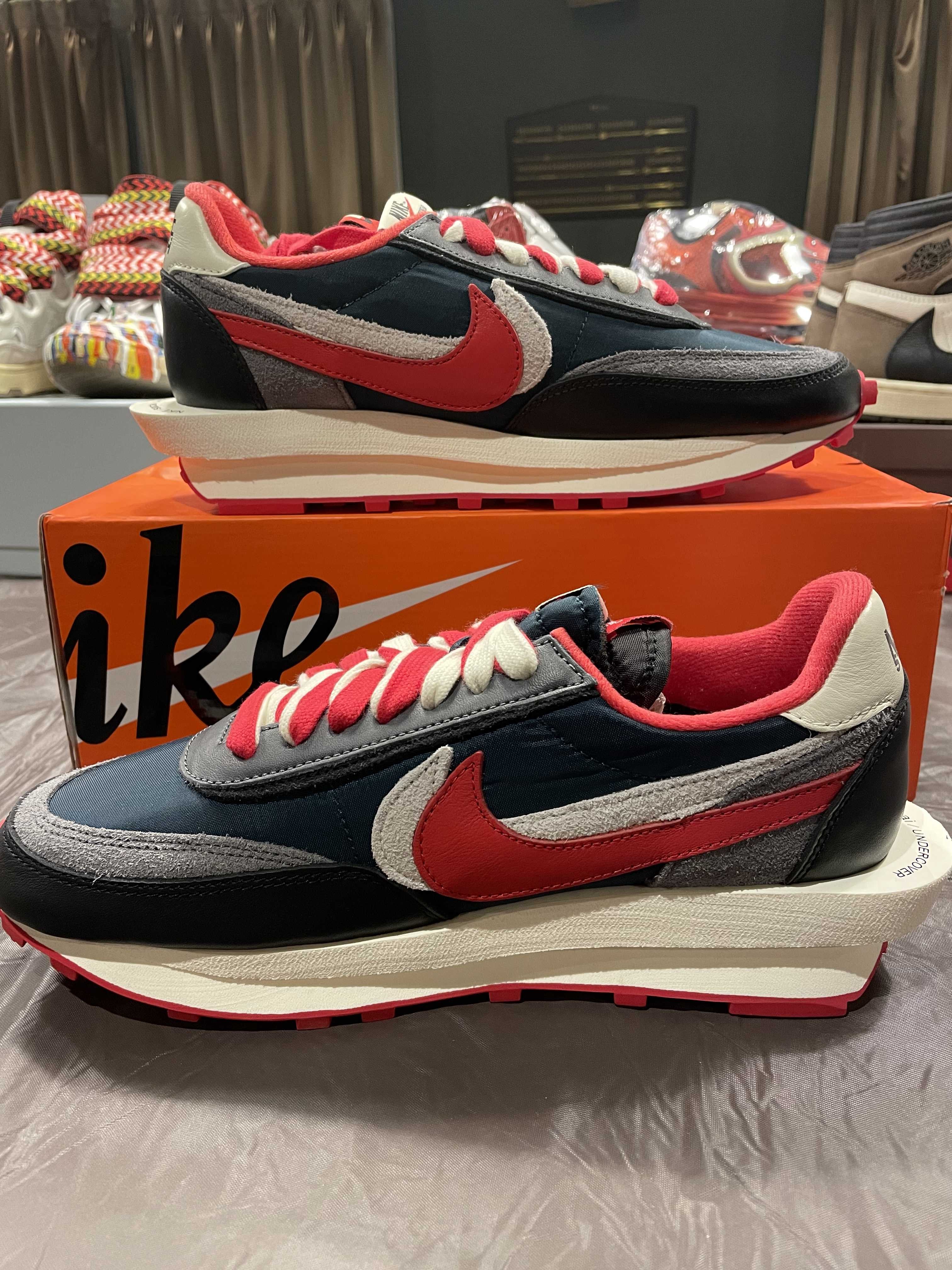 UNDERCOVER × sacai × Nike LD Waffle "Midnight Spruce/Pale Ivory-Dark Grey-University Red"