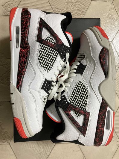Nike Air Jordan 4 Retro "Flight Nostalgia"