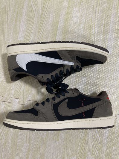 Travis Scott × Nike Air Jordan 1 Low OG SP-T "Black/Dark Mocha"