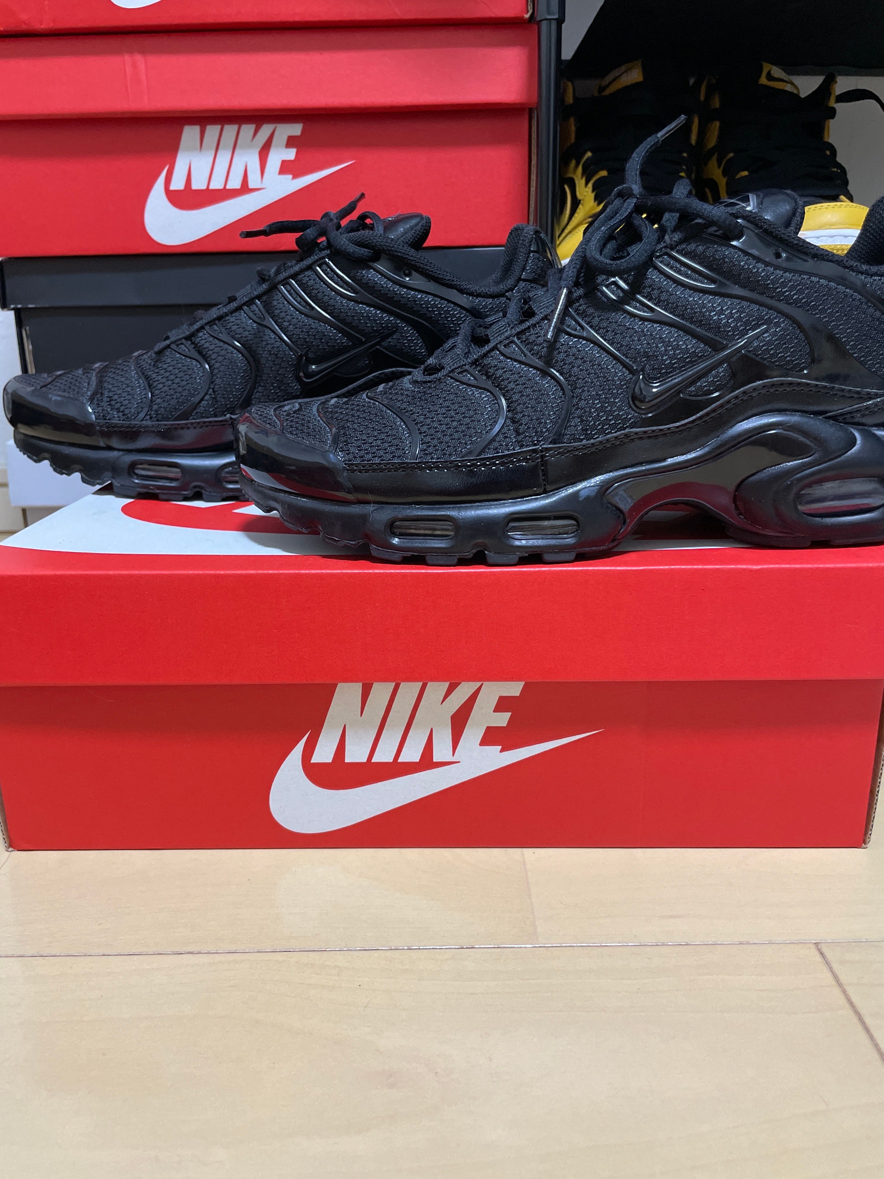 Nike Air Max Plus "Triple Black"