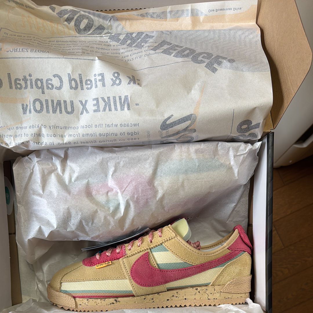 UNION × Nike Cortez "Red/Beige"