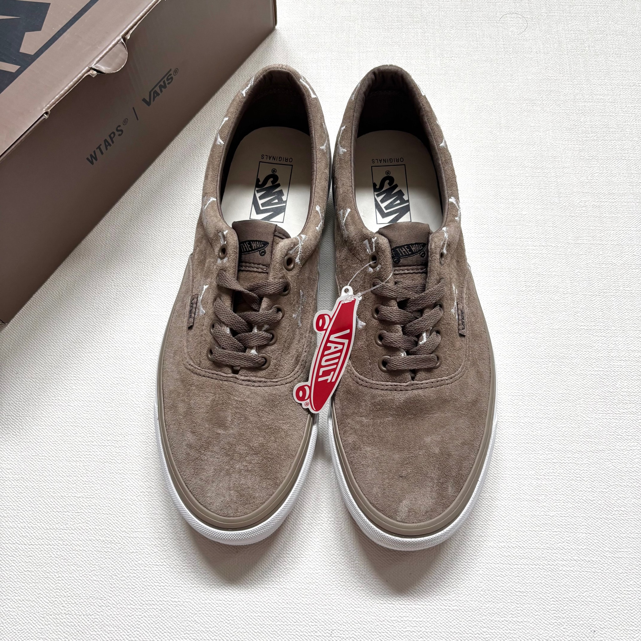 WTAPS × Vault by Vans OG Era LX "Coyote Brown"