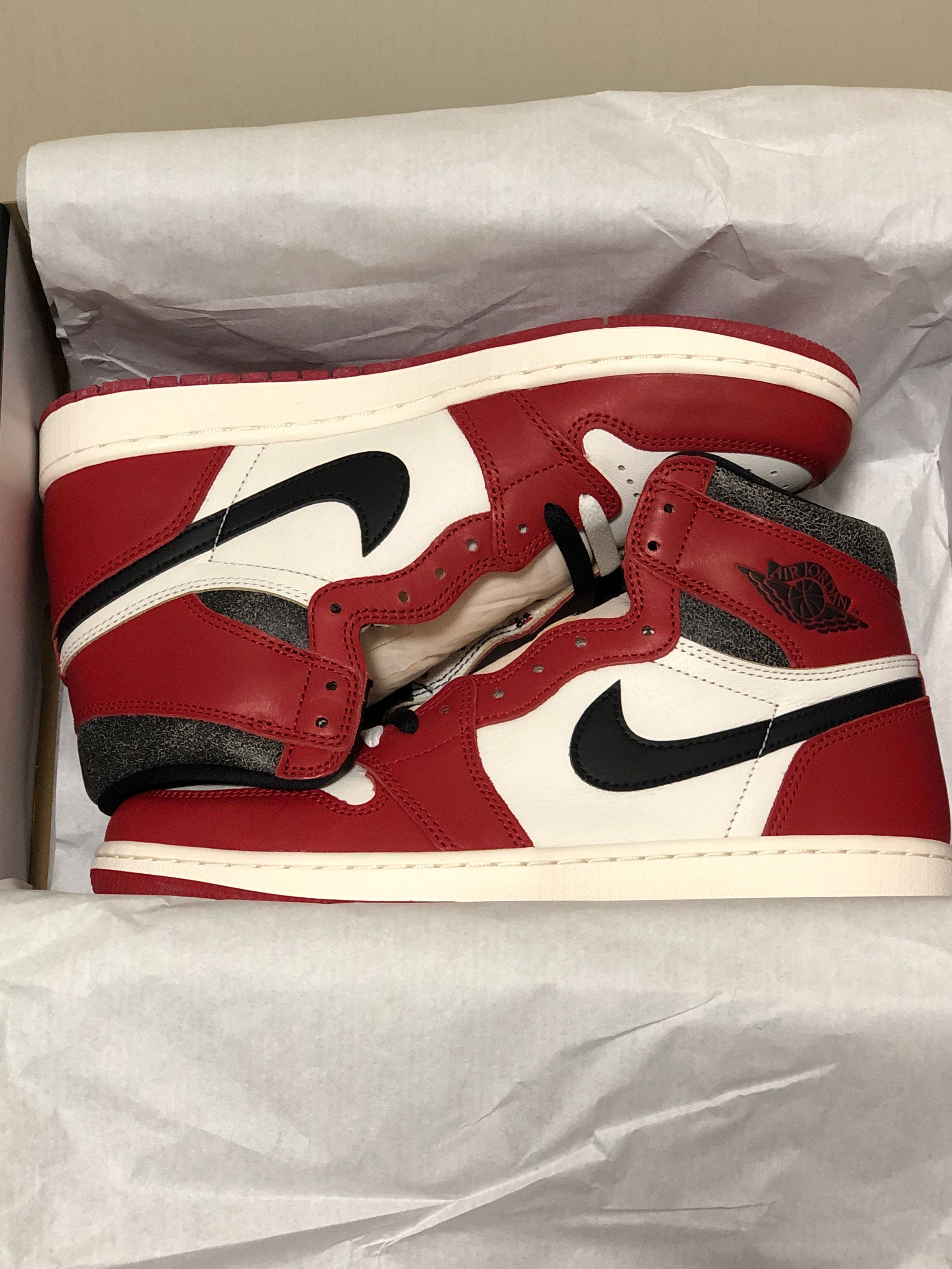 Nike Air Jordan 1 High OG "Lost & Found/Chicago"