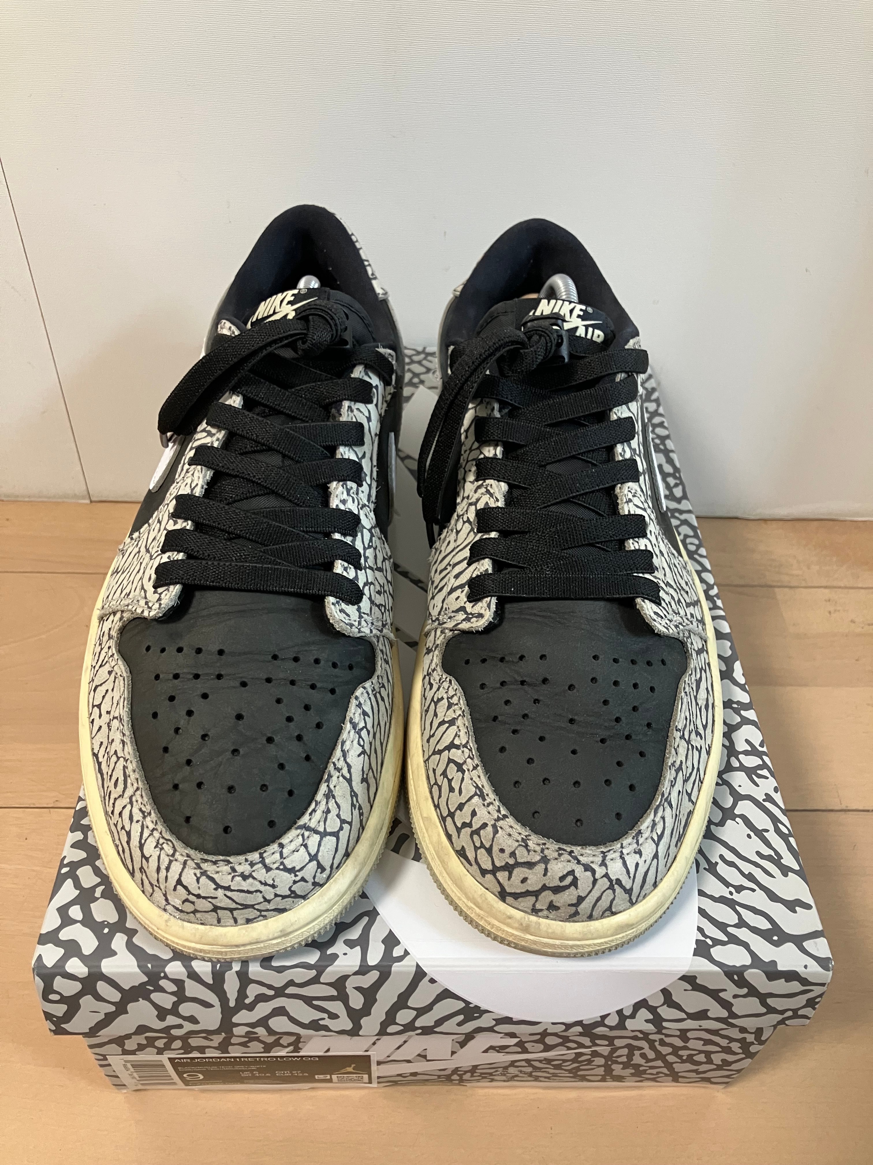 Nike Air Jordan 1 Retro Low OG "Black Cement"