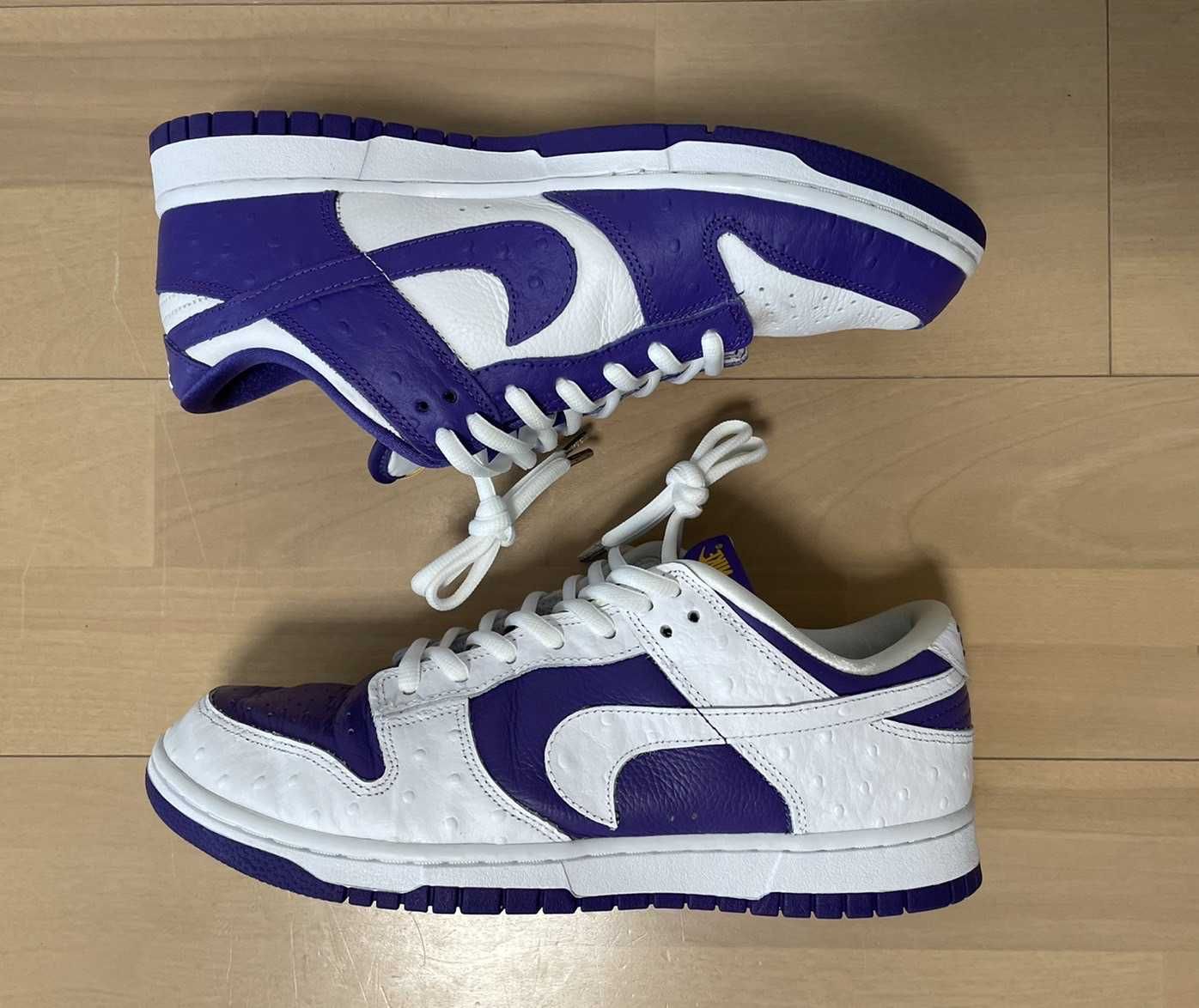 Nike Women's Dunk Low "Made You Look"