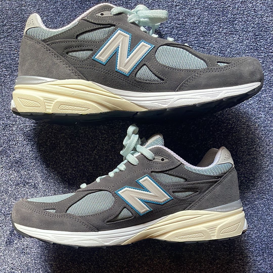 KITH × New Balance 990V3 "Steel Blue"