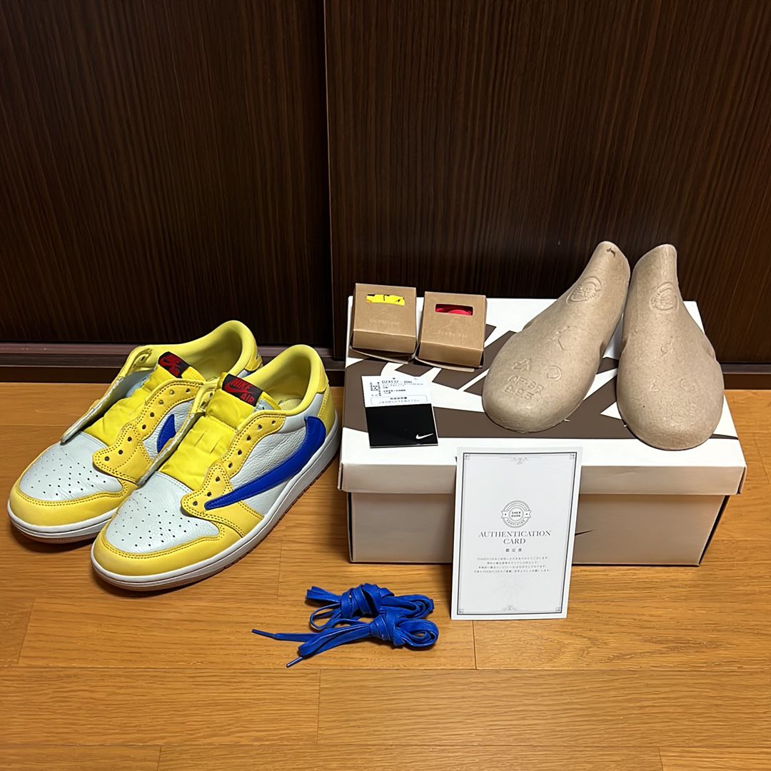 Travis Scott × Nike Women's Air Jordan 1 Retro Low OG "Canary"