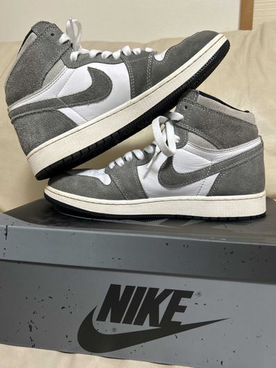 Nike GS Air Jordan 1 Retro High OG "Black and Smoke Grey"