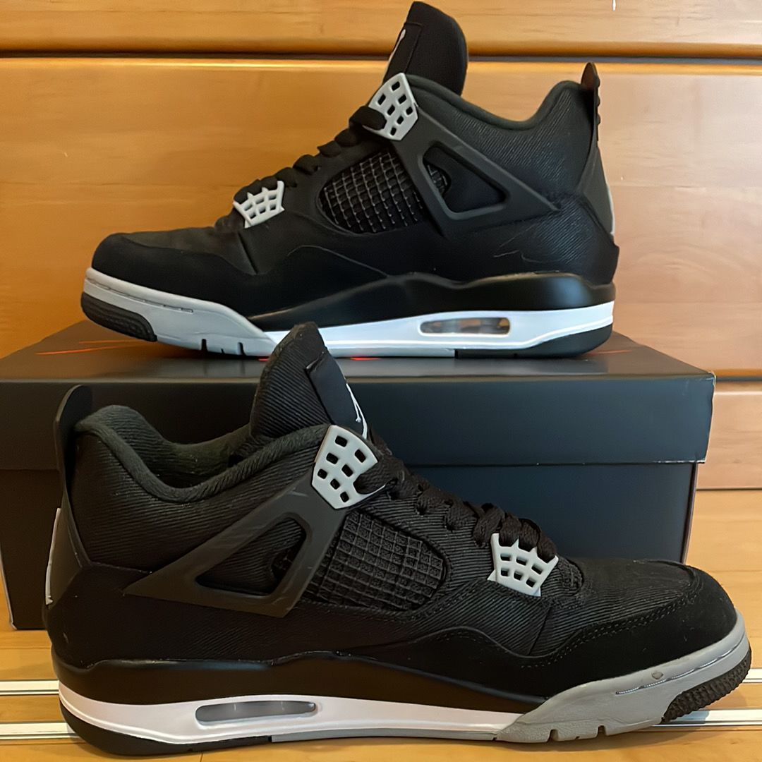 Nike Air Jordan 4 SE "Black and Light Steel"