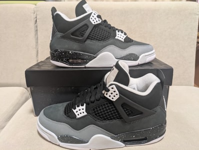 Nike Air Jordan 4 Retro "Fear"