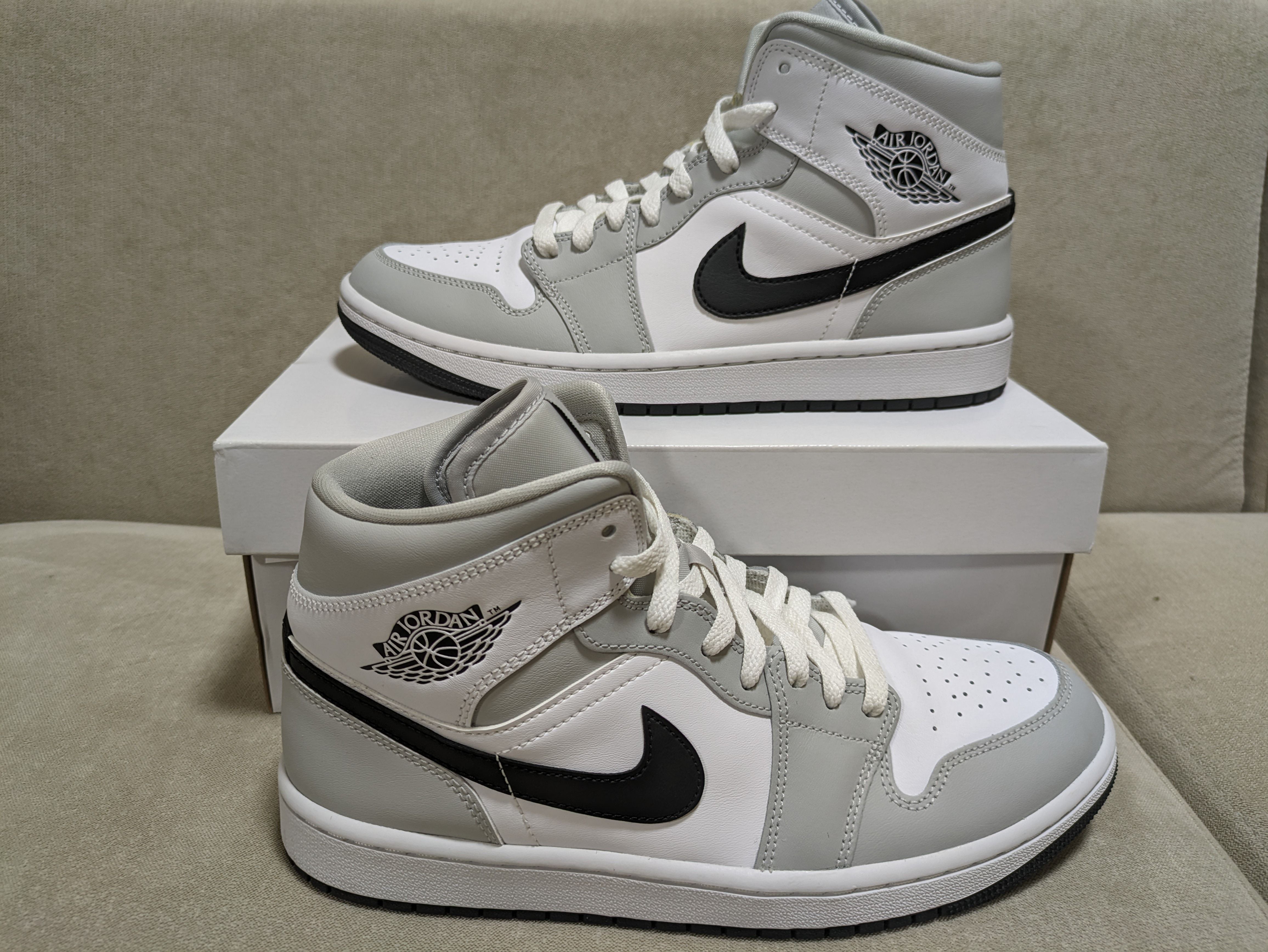Nike Women's Air Jordan 1 Mid "Grey Fog/White/Black"