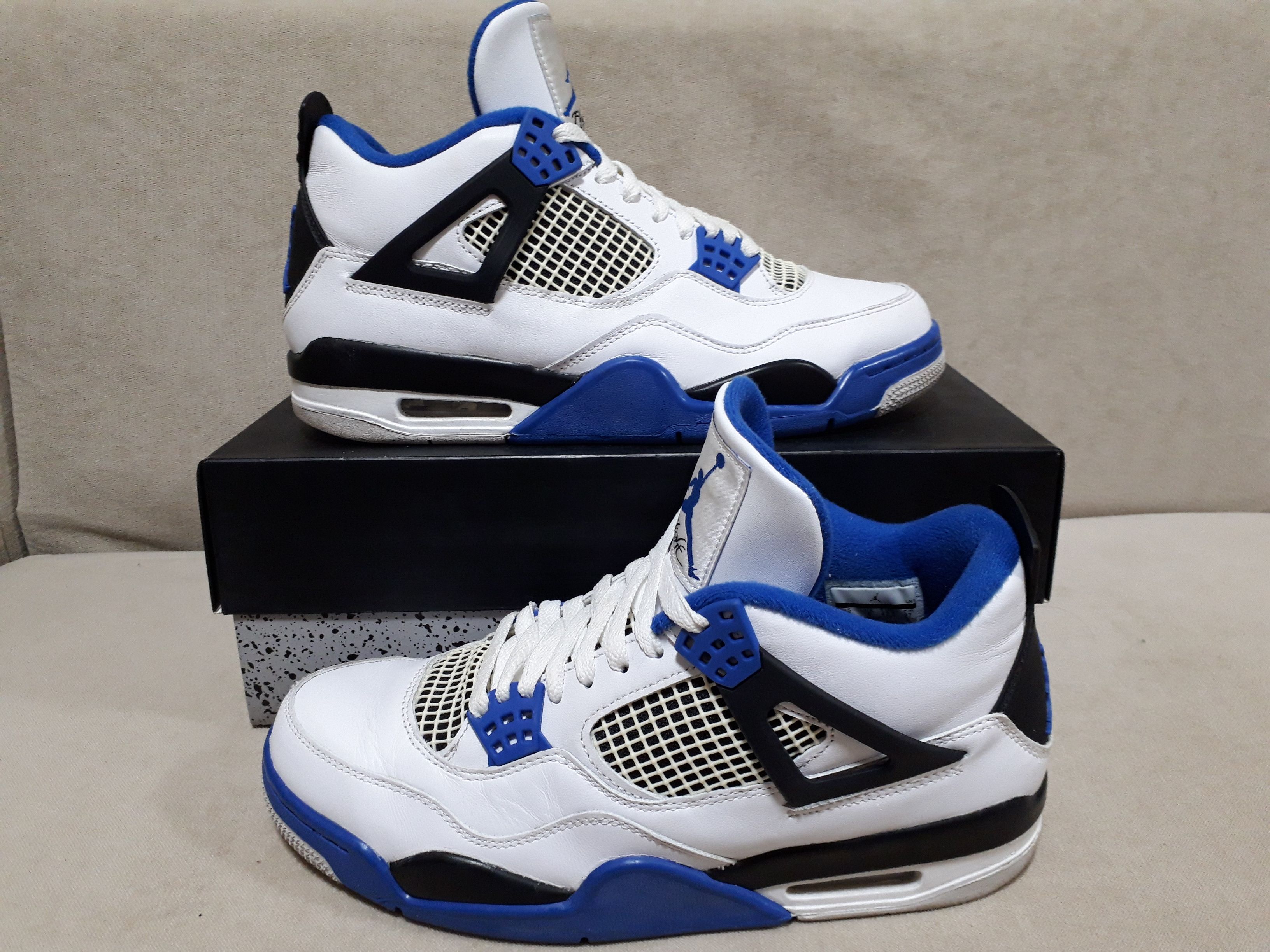 NIKE AIR JORDAN 4 RETRO "MOTORSPORTS" (2017)