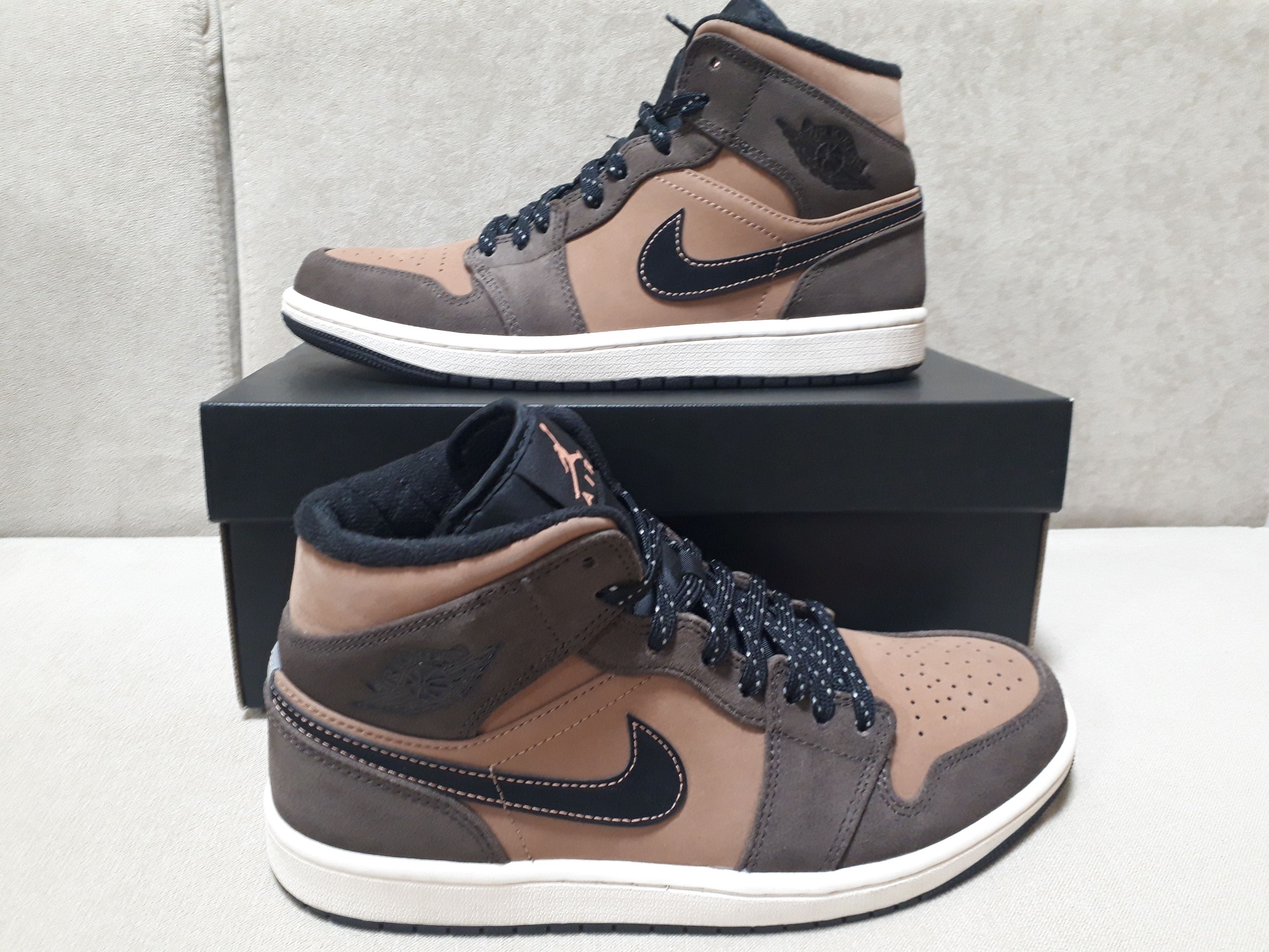 Nike Air Jordan 1 Mid SE "Dark Chocolate"