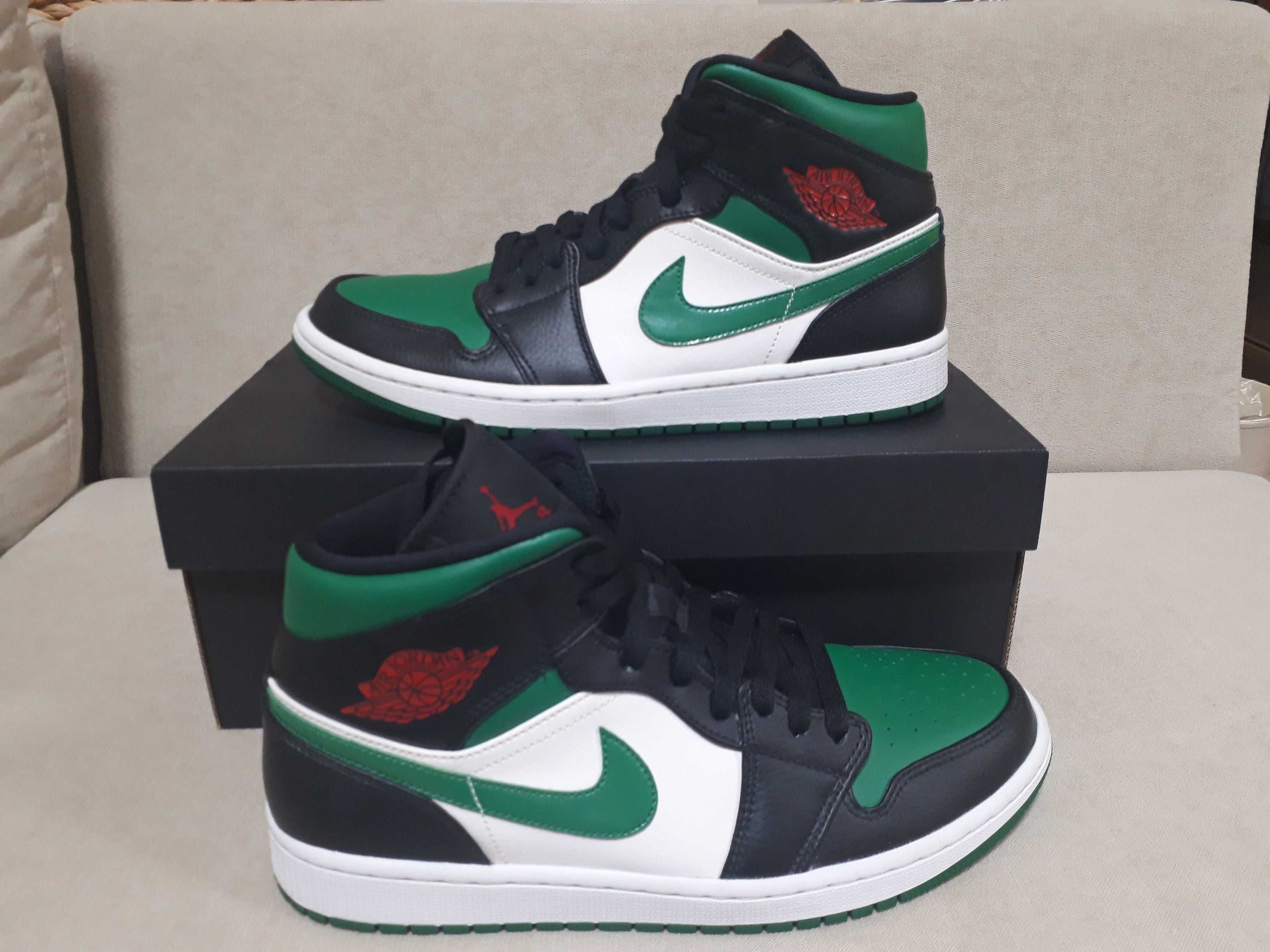 NIKE AIR JORDAN 1 MID "PINE GREEN"