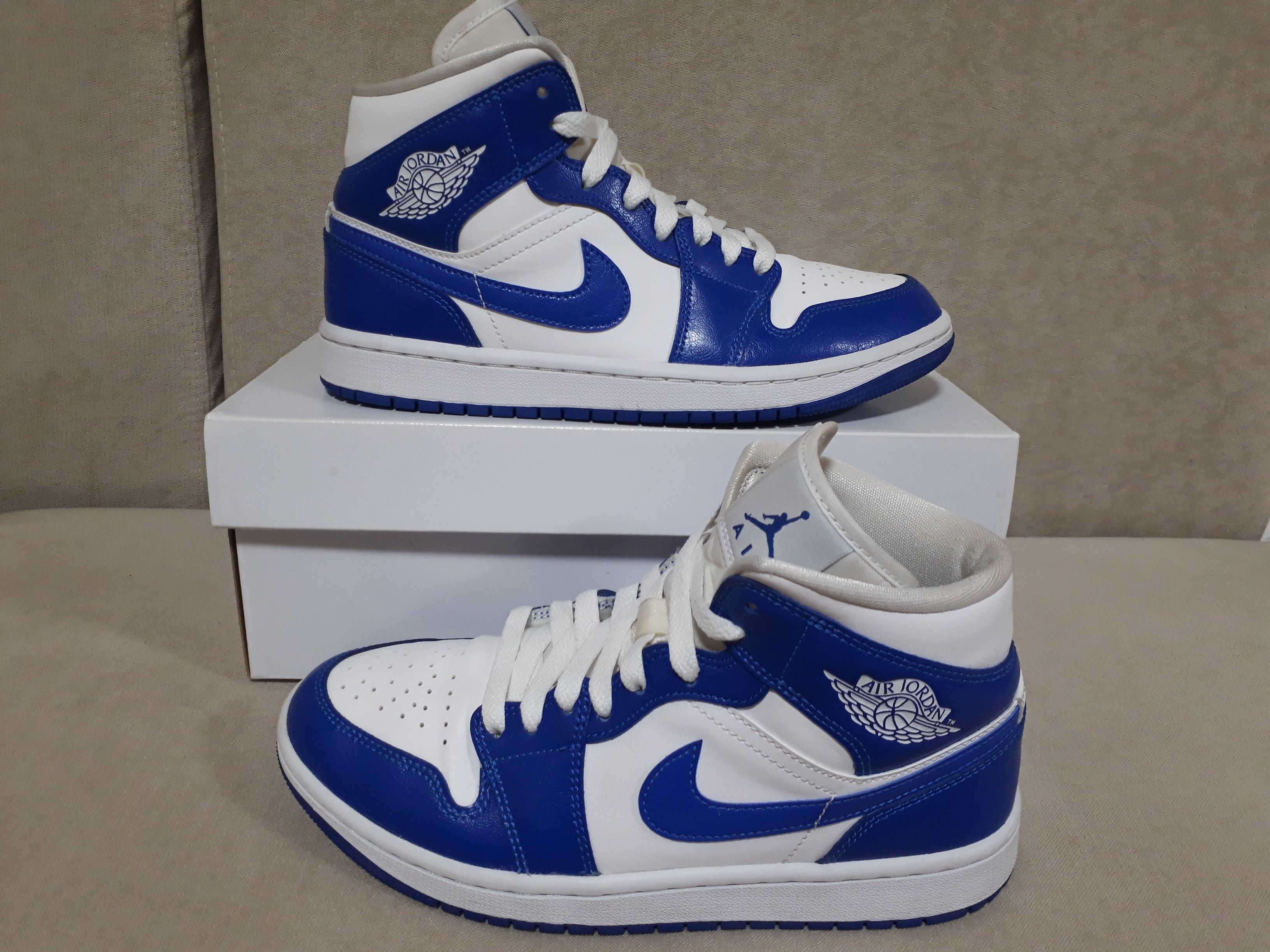 Nike Women's Air Jordan 1 Mid "Kentucky Blue"