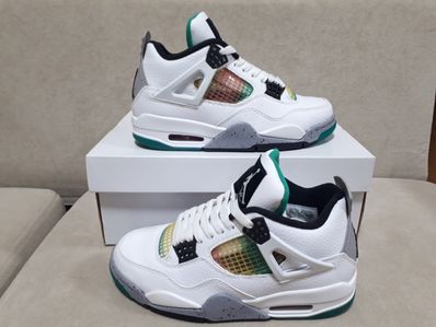 NIKE Women's AIR JORDAN 4 "LUCID GREEN"