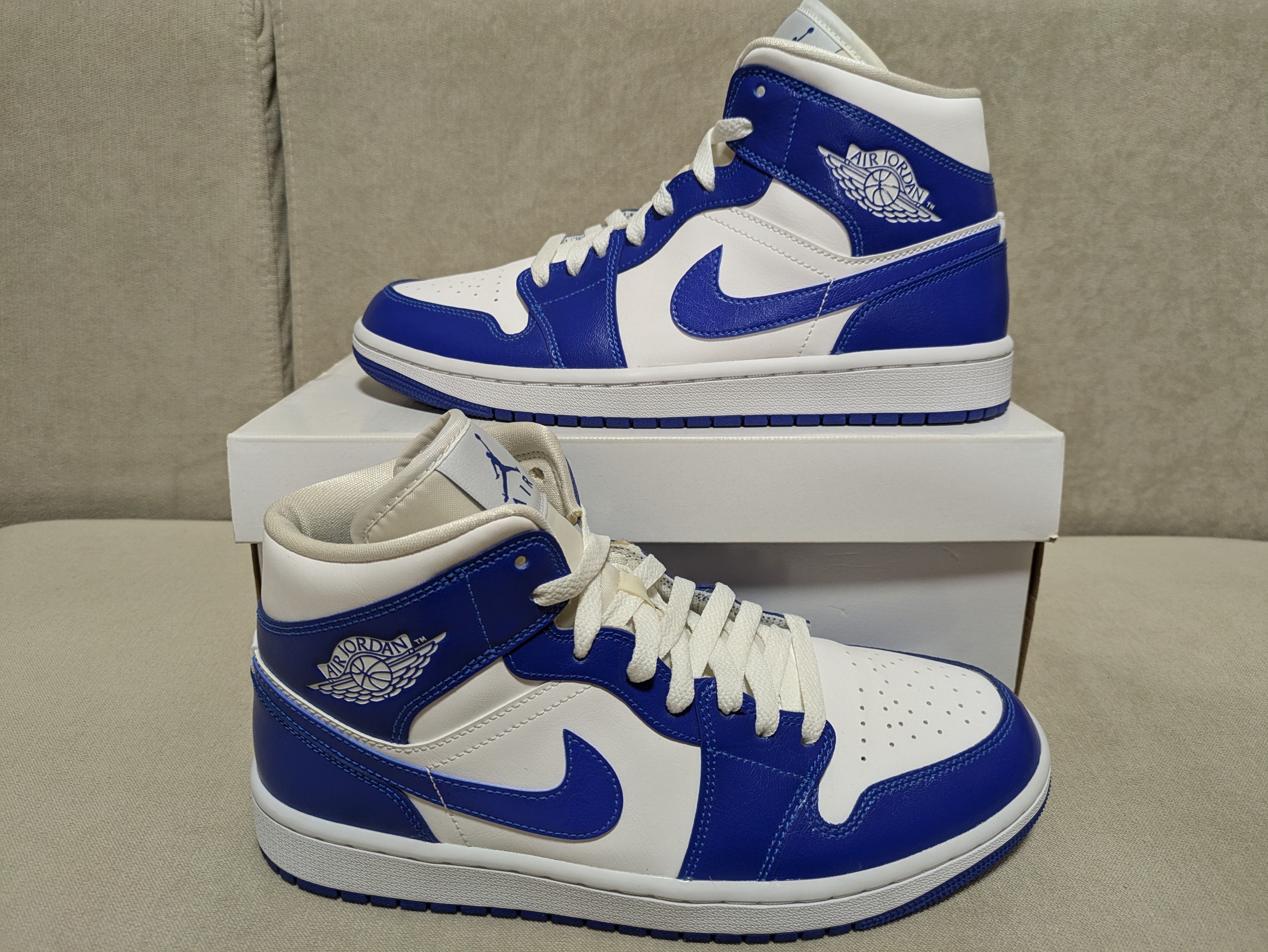 Nike Women's Air Jordan 1 Mid "Kentucky Blue"