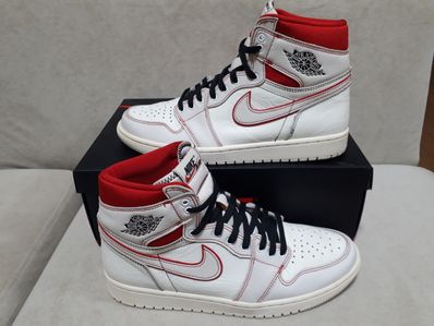 Nike Air Jordan 1 Retro High OG "Sail/University Red"