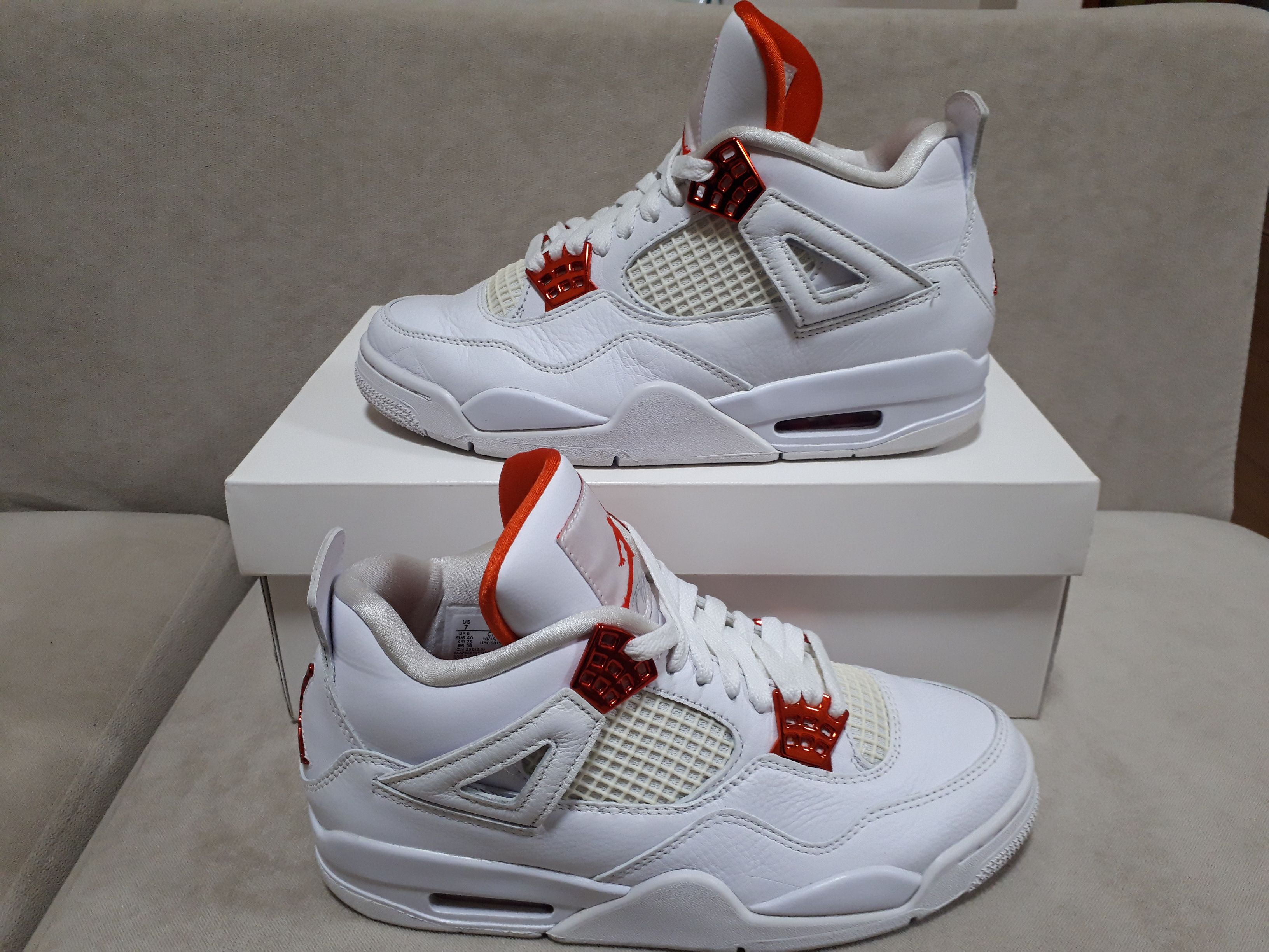 Nike Air Jordan 4 Retro "White/Team Orange"