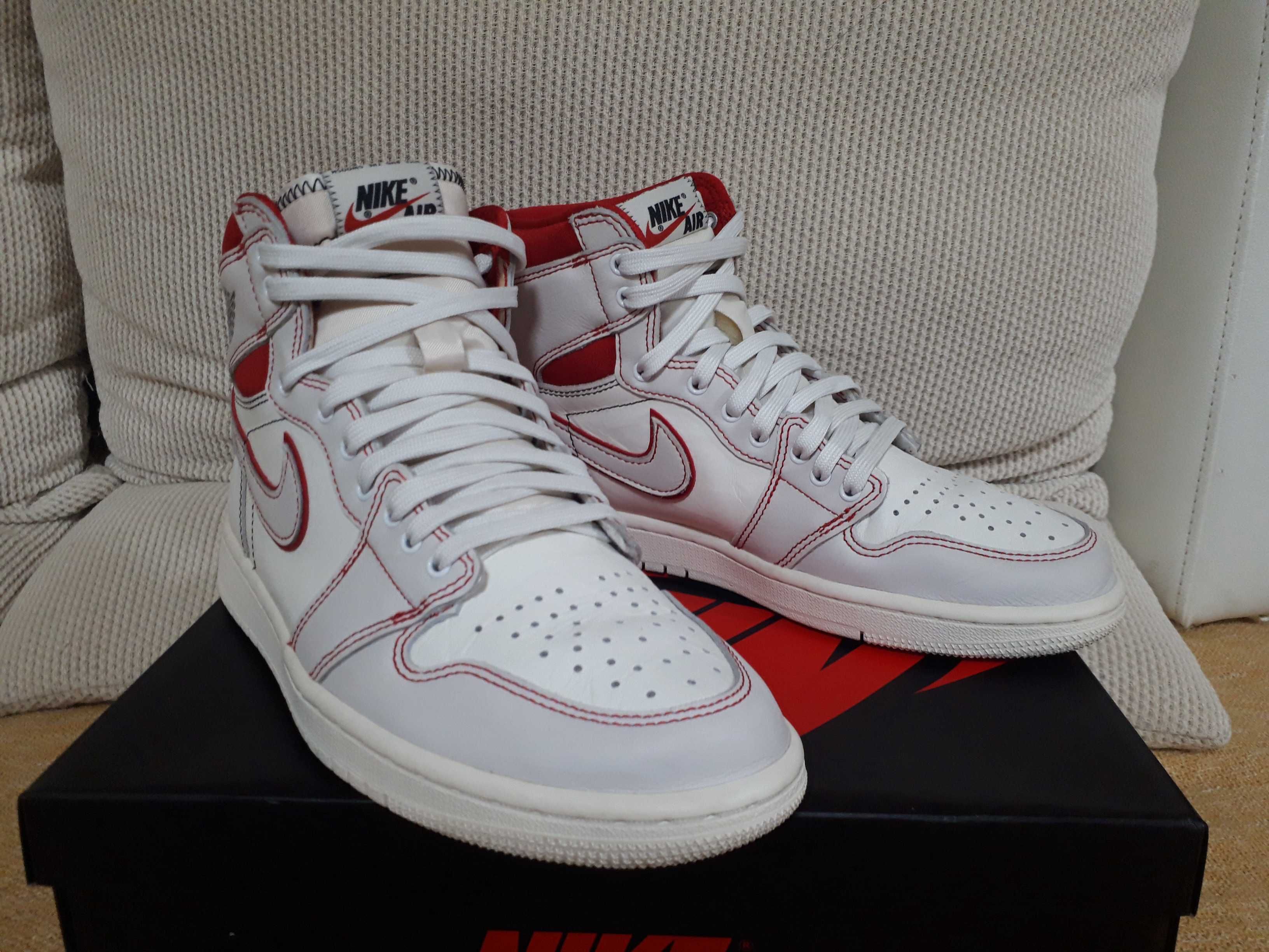 Nike Air Jordan 1 Retro High OG "Sail/University Red"     