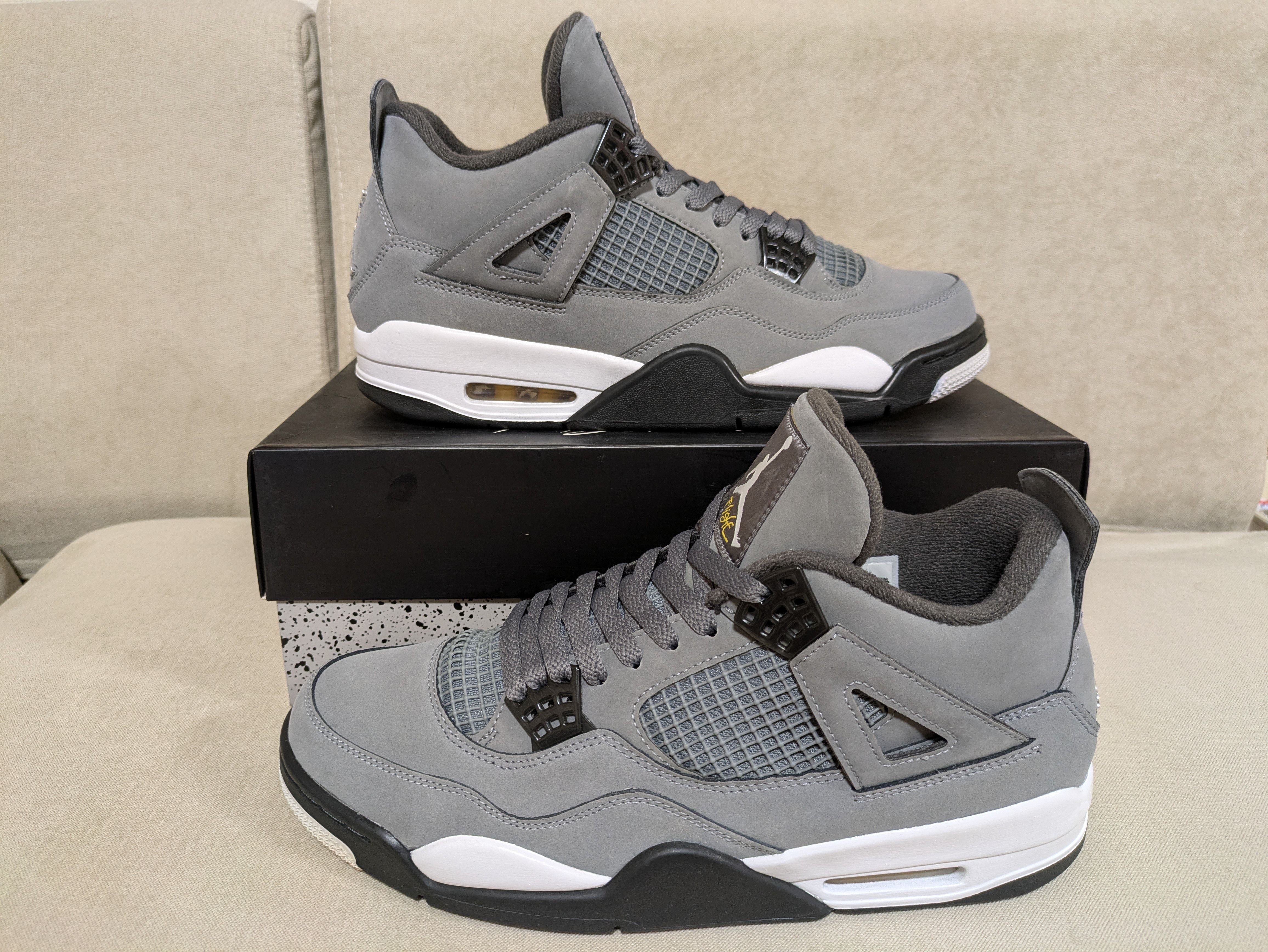 Nike Air Jordan 4 "Cool Grey"