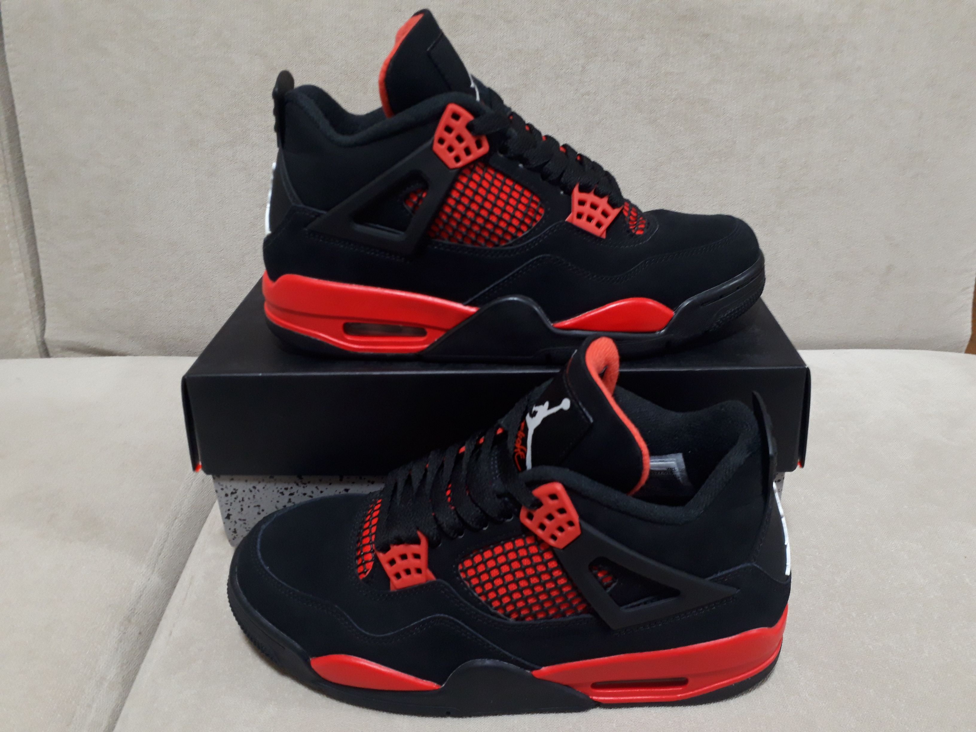Nike Air Jordan 4 "Red Thunder/Crimson"