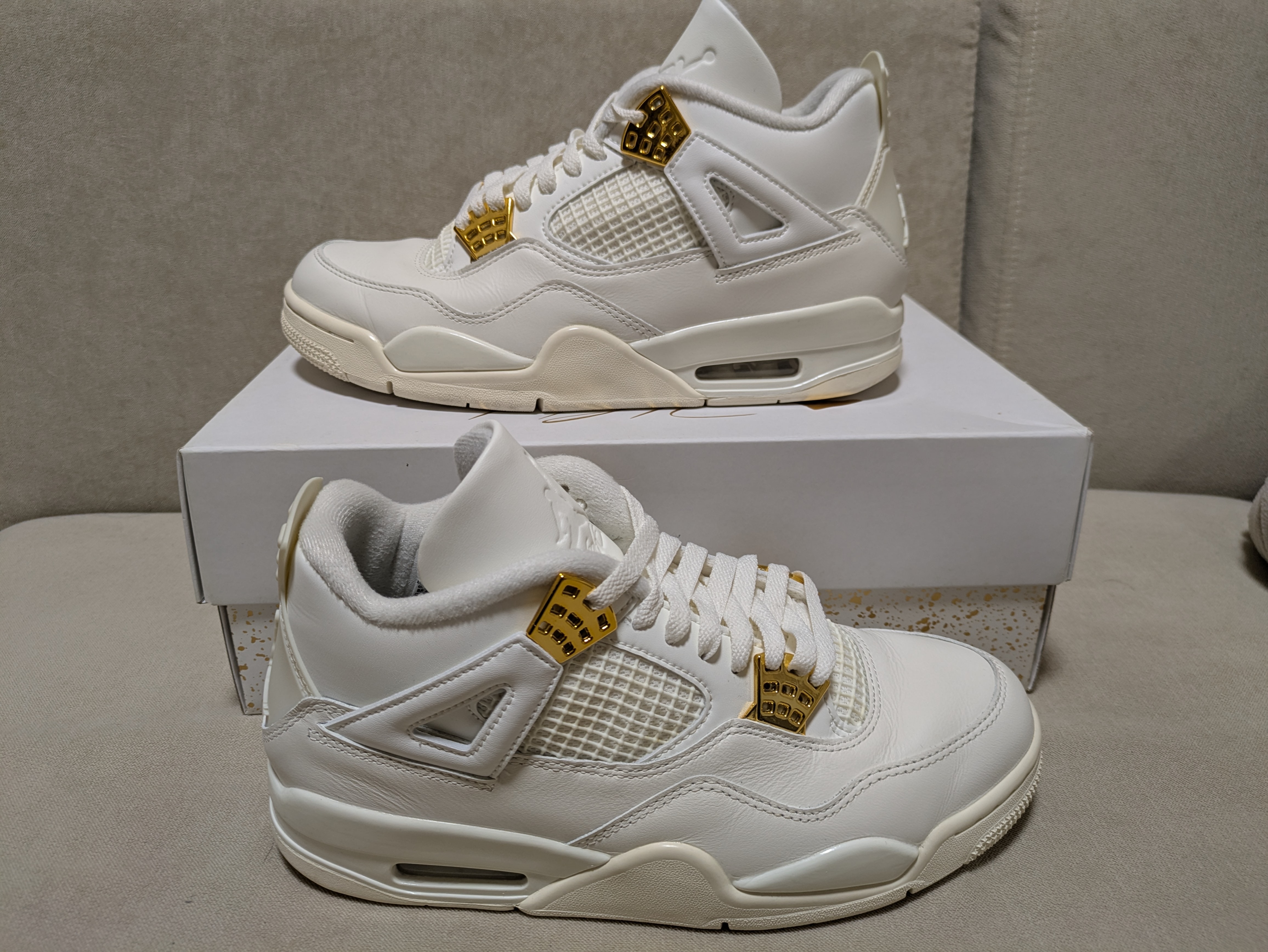 Nike Women's Air Jordan 4 Retro "White & Gold"
