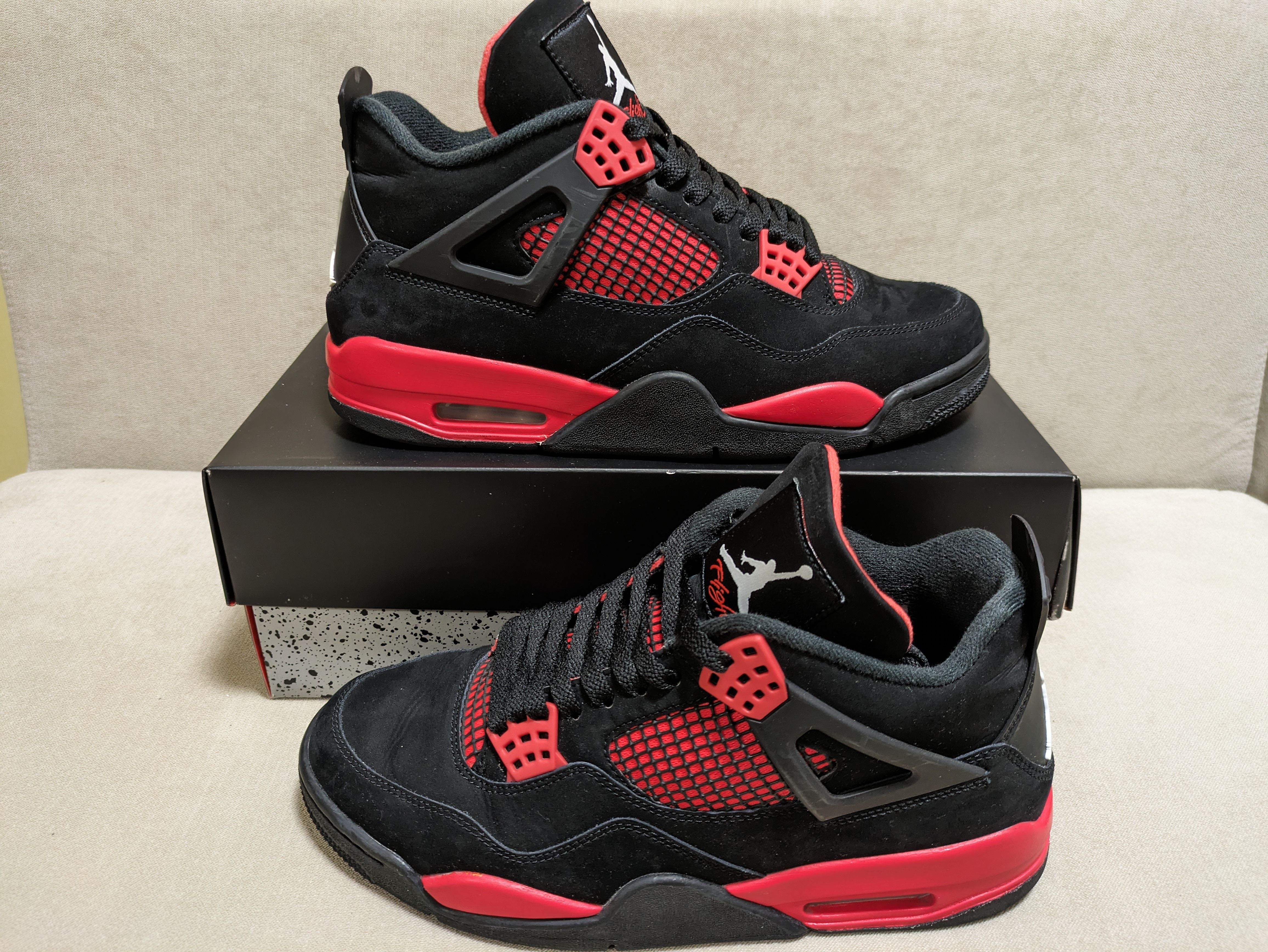 Nike Air Jordan 4 "Red Thunder/Crimson"