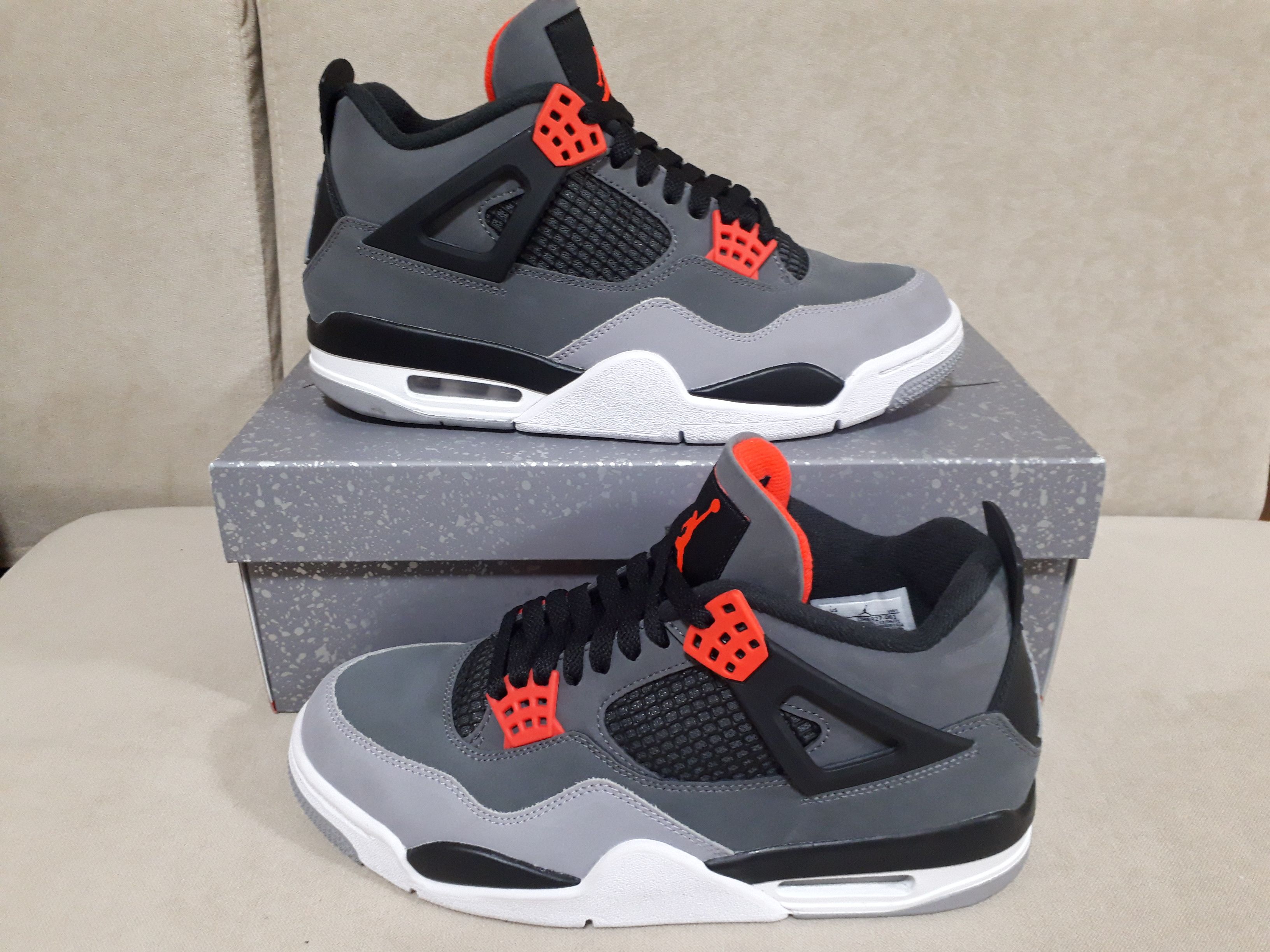 Nike Air Jordan 4 Retro "Infrared 23"