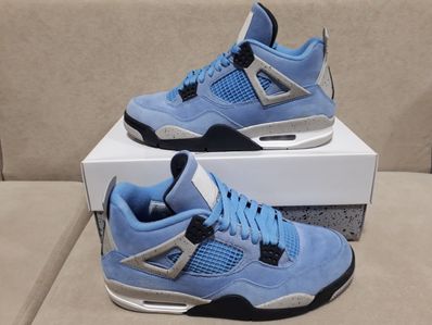 Nike Air Jordan 4 "University Blue"