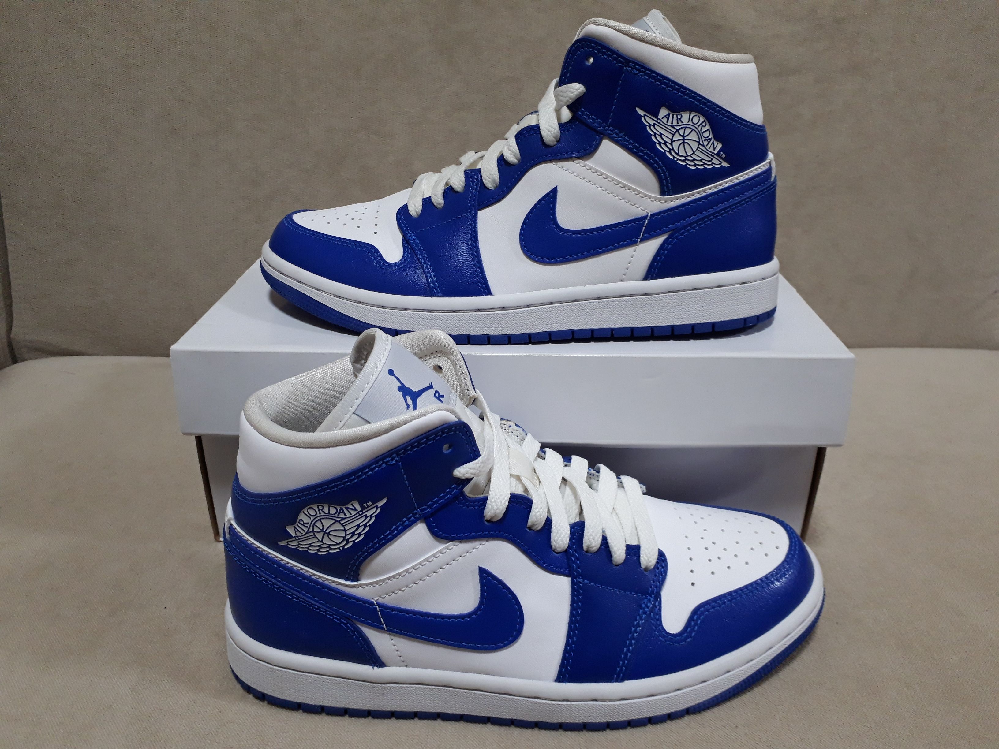 Nike Women's Air Jordan 1 Mid "Kentucky Blue"