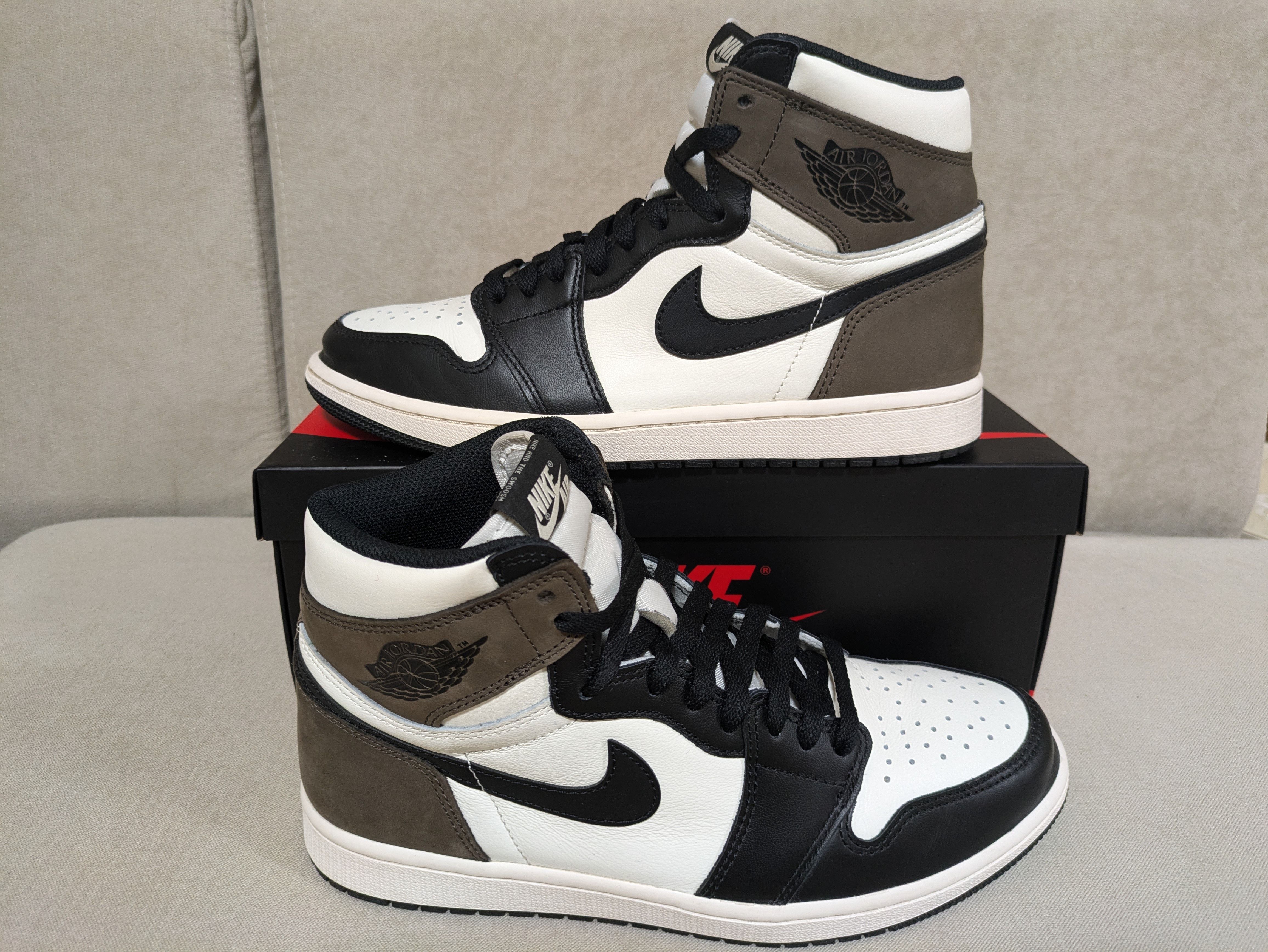 Nike Air Jordan 1 High OG "Sail/Dark Mocha/Black"