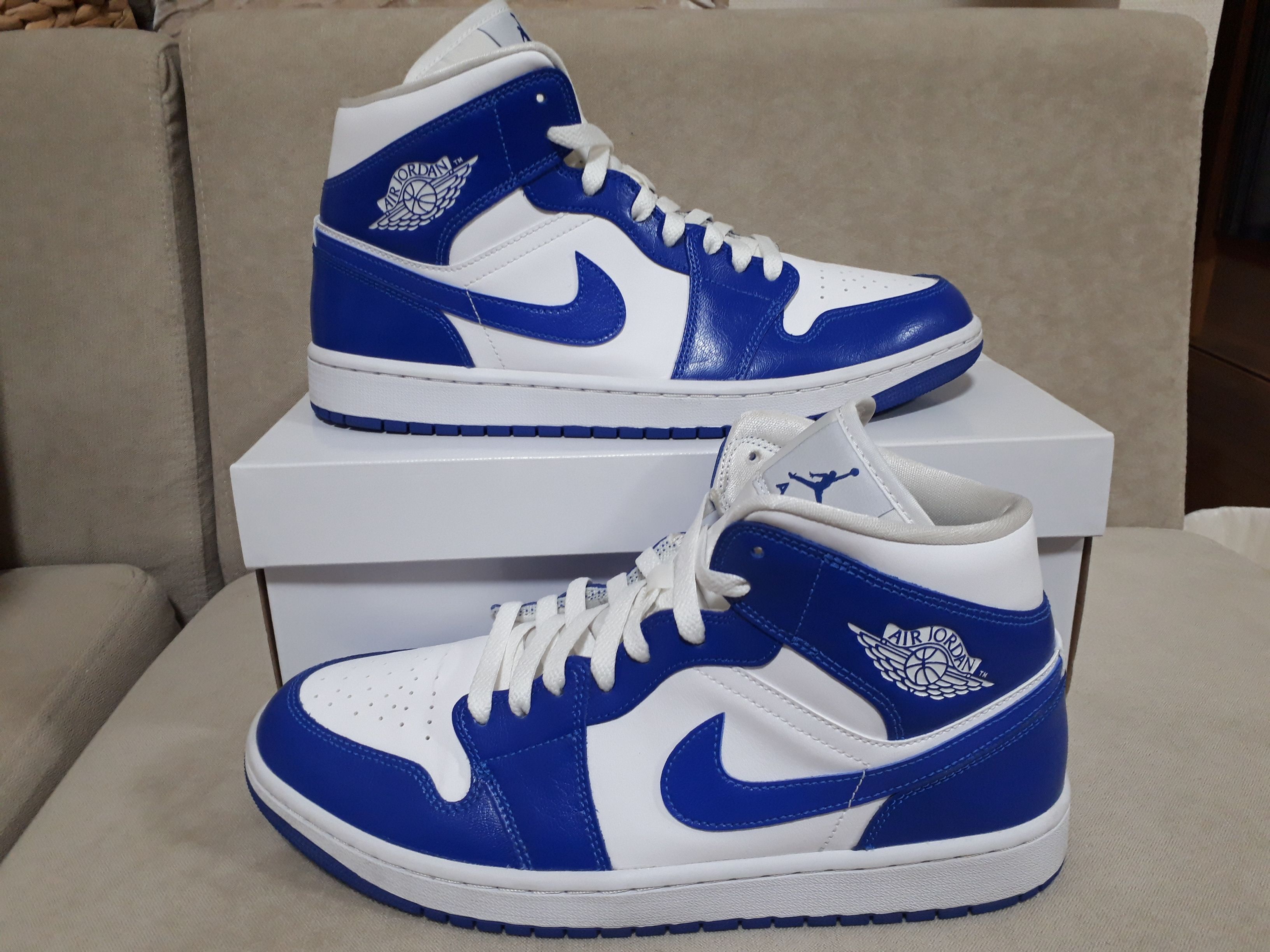 Nike Women's Air Jordan 1 Mid "Kentucky Blue"