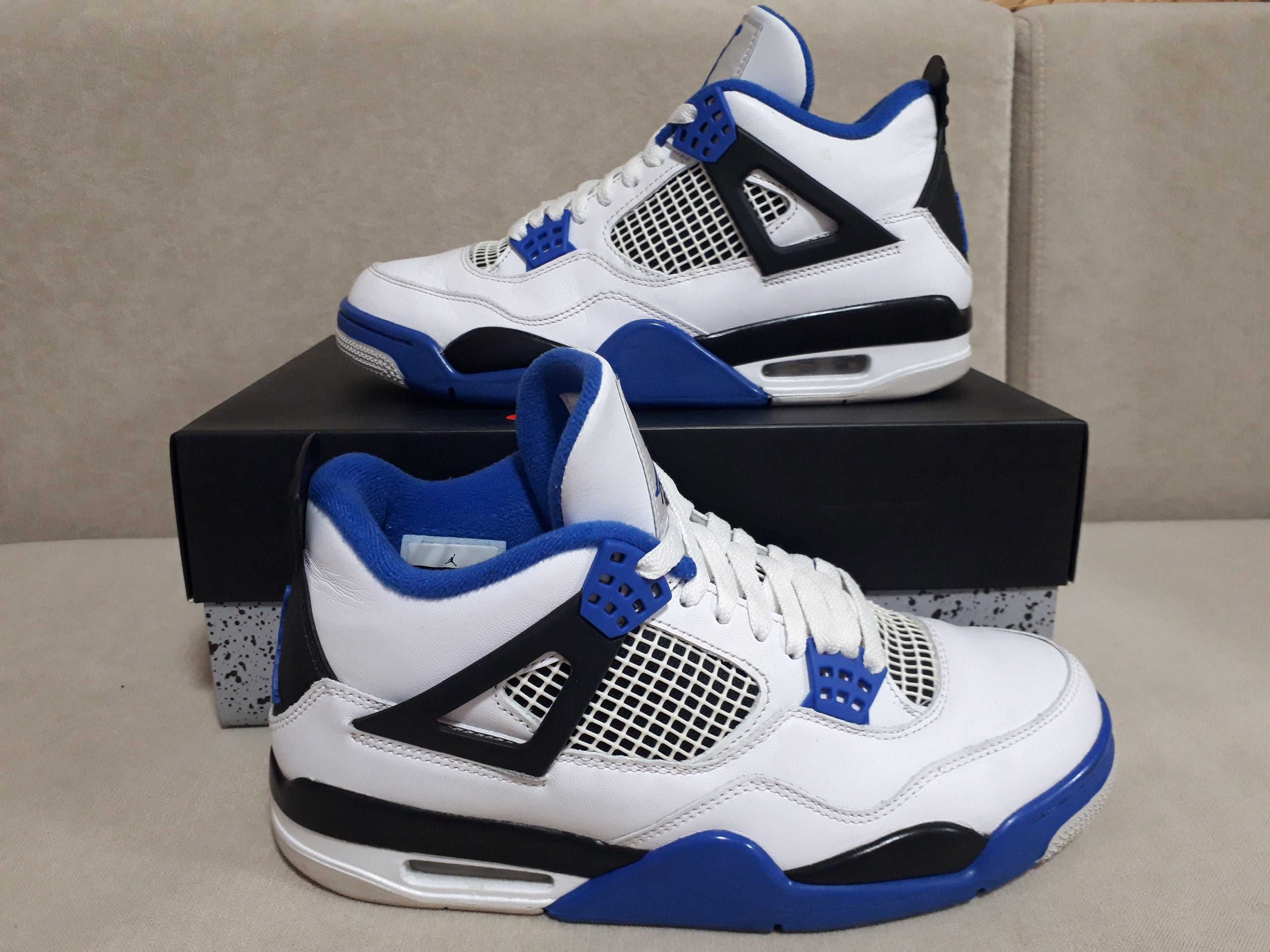 NIKE AIR JORDAN 4 RETRO "MOTORSPORTS" (2017)