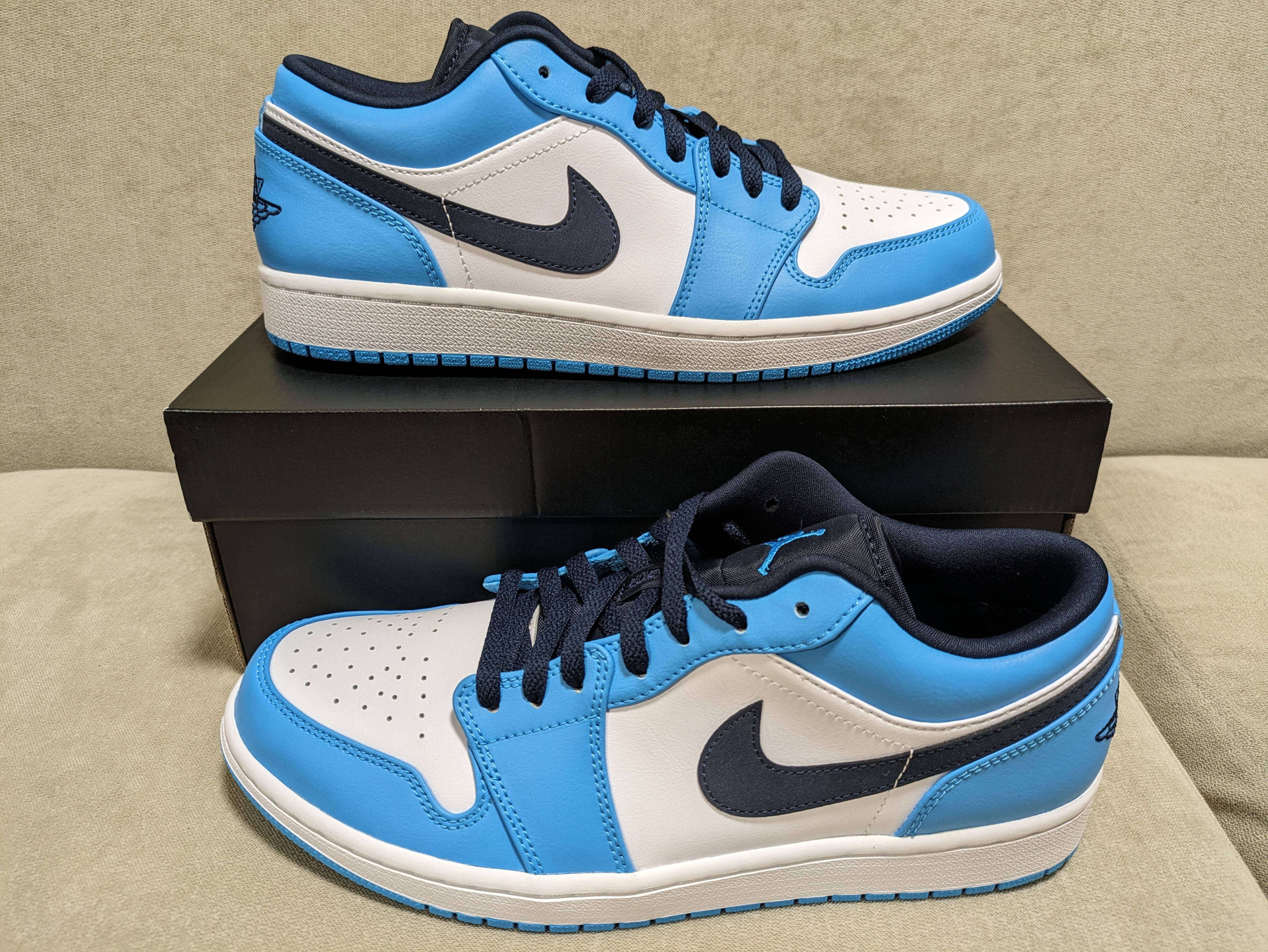 Nike Air Jordan 1 Low "University Blue"