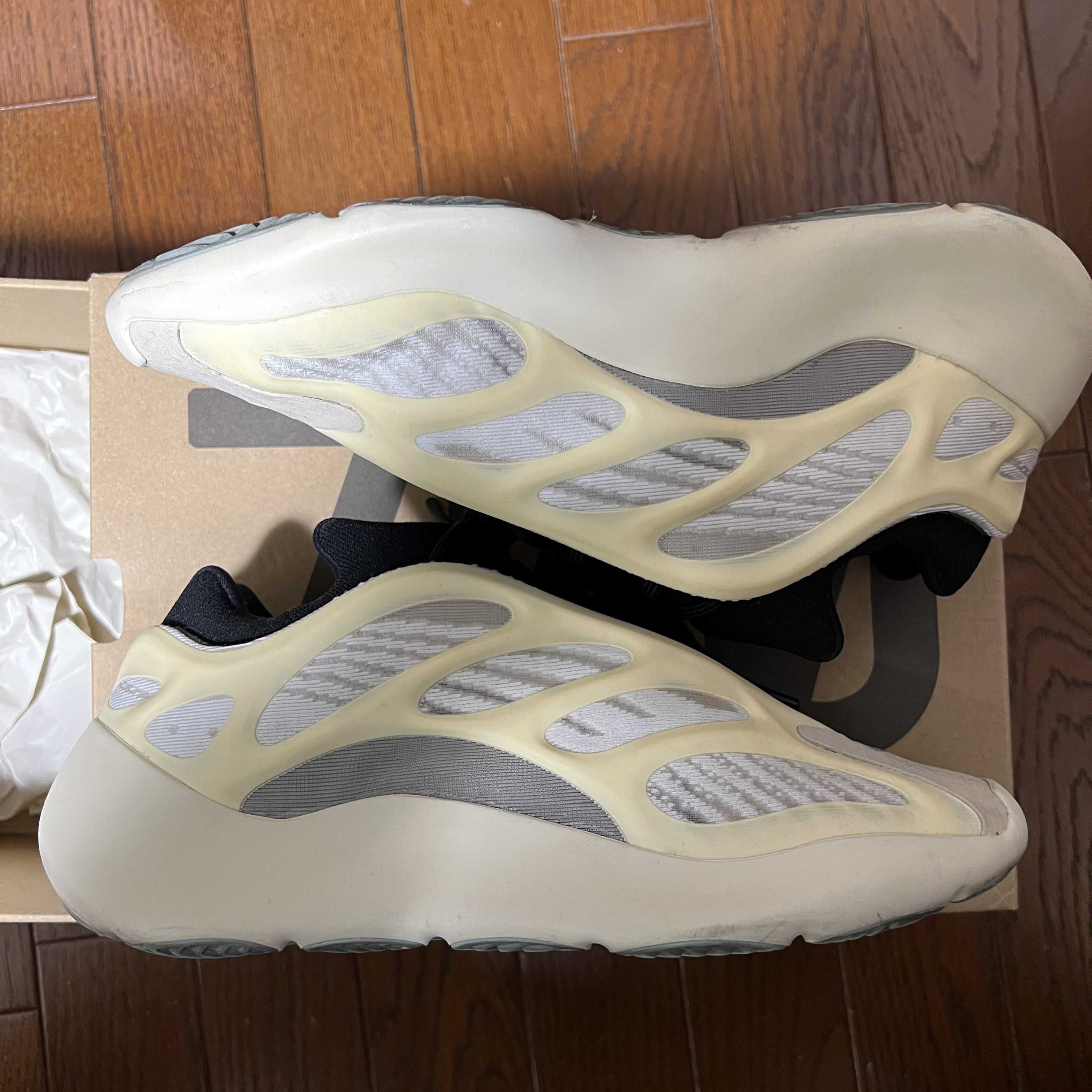 adidas YEEZY 700V3 "Azael"