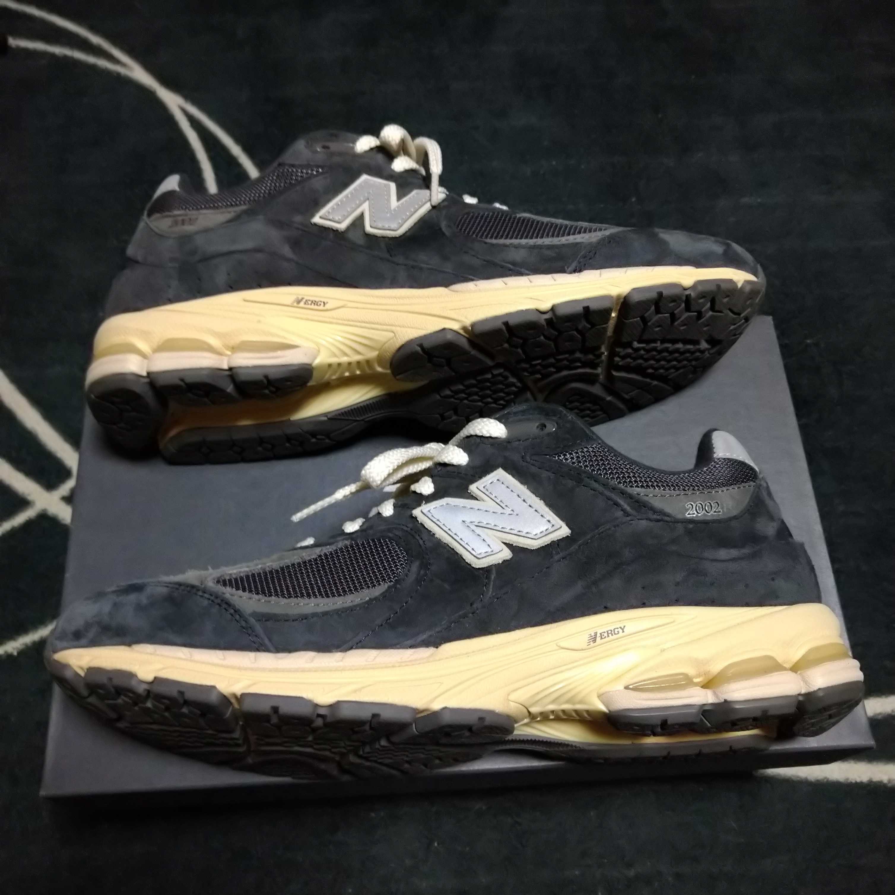 New Balance 2002R "Phantom"