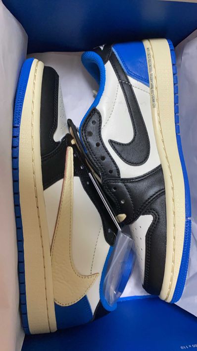 Travis Scott × fragment design × Nike Air Jordan 1 Low OG SP "Military Blue"
