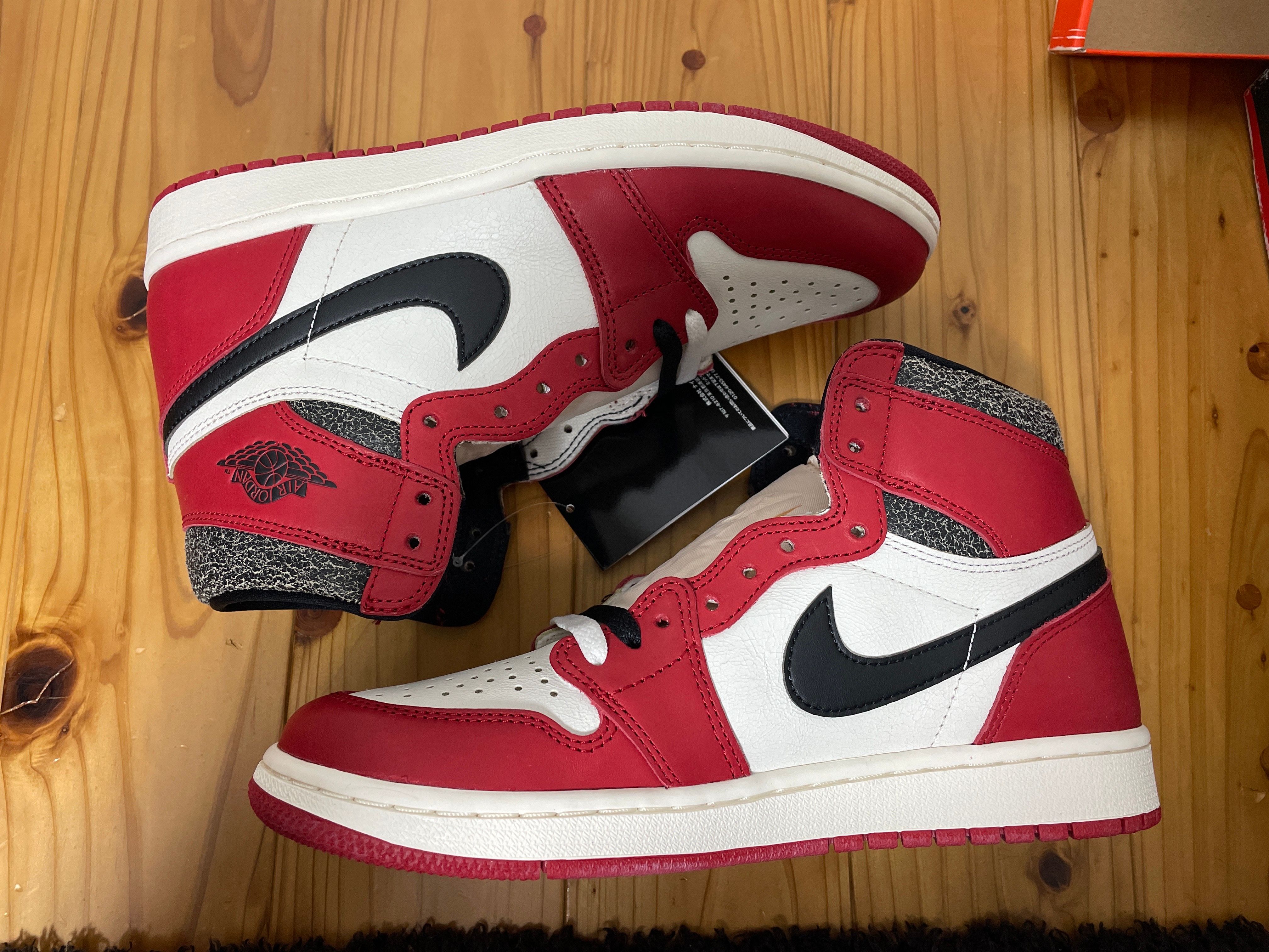 Nike Air Jordan 1 High OG "Lost & Found/Chicago"
