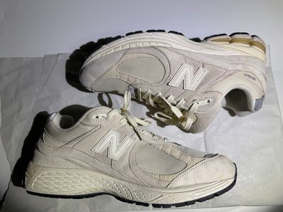 New Balance 2002R "Off White"