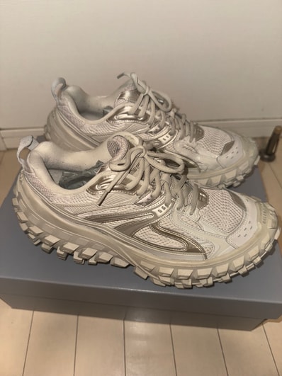 BALENCIAGA Bouncer (Defender) Sneaker "Beige"