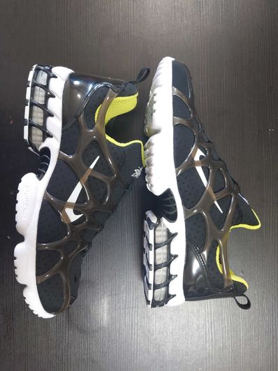 Stussy x Nike Air Zoom Kukini "Black/White/Bright Cactus"